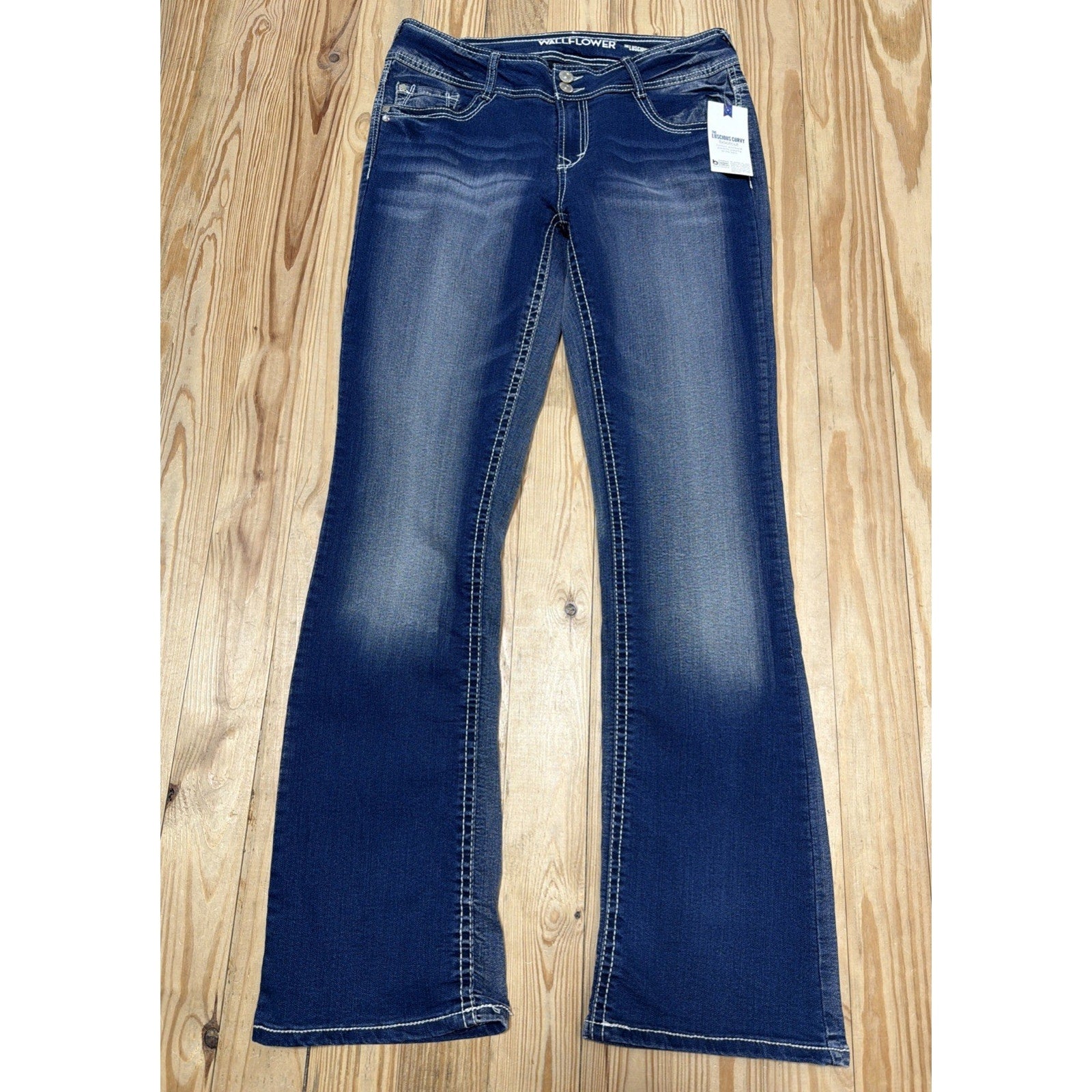 WallFlower The Luscious Curvy Fit Embroidered Bootcut Jeans Women's New Sz 11 L