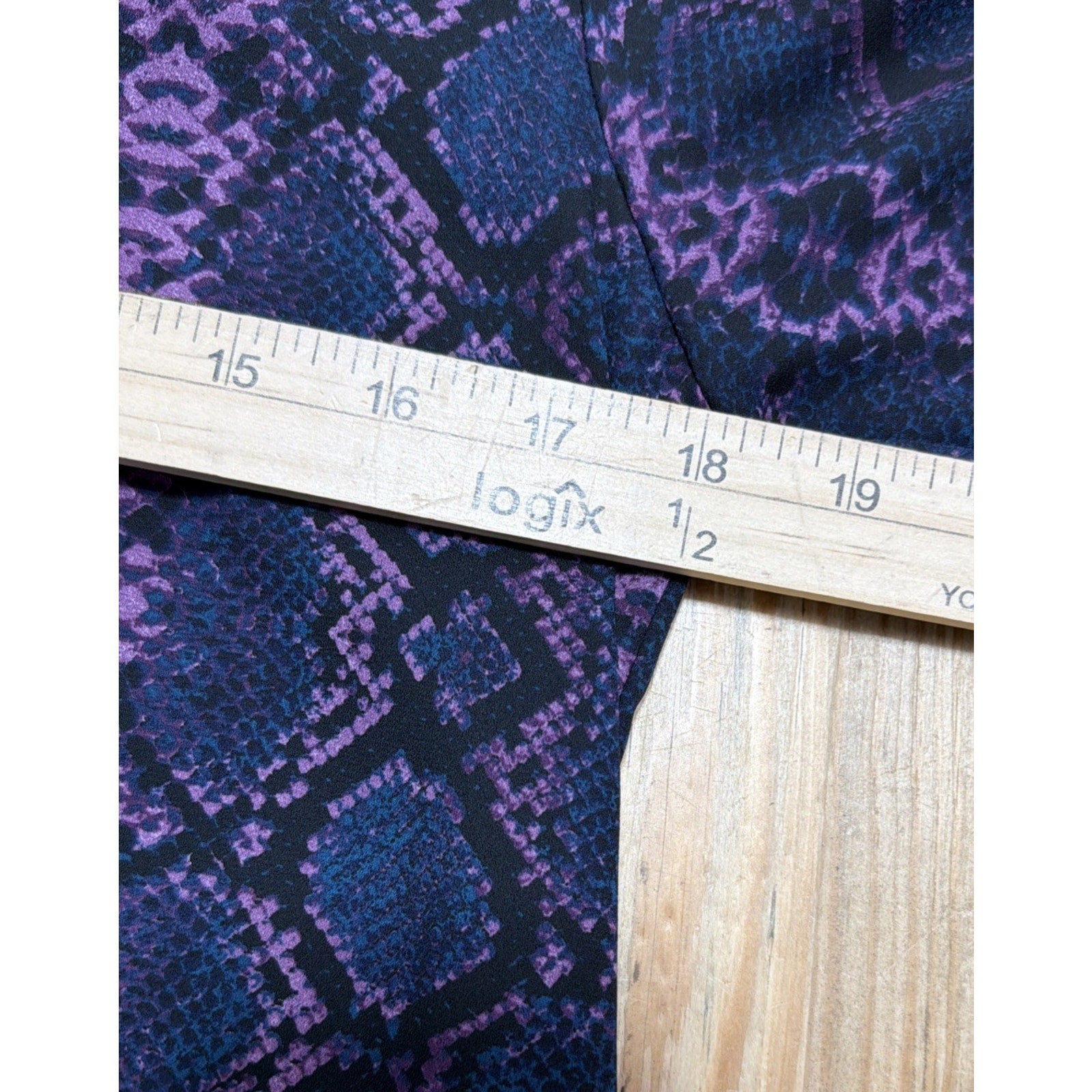 Peach love Purple Snakeskin Print dress Long Sleeves V-neck lined Dress Size S