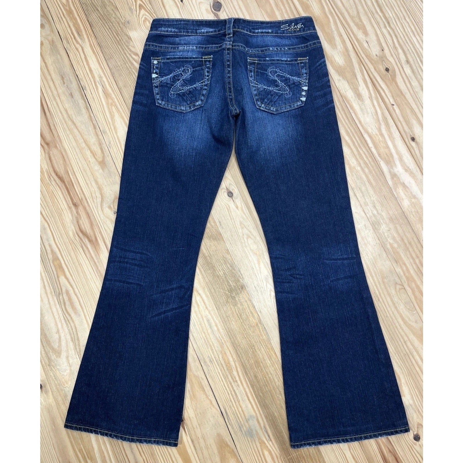 Silver Jeans Women's Sz 29x30 Tuesday Low Rise Boot Cut