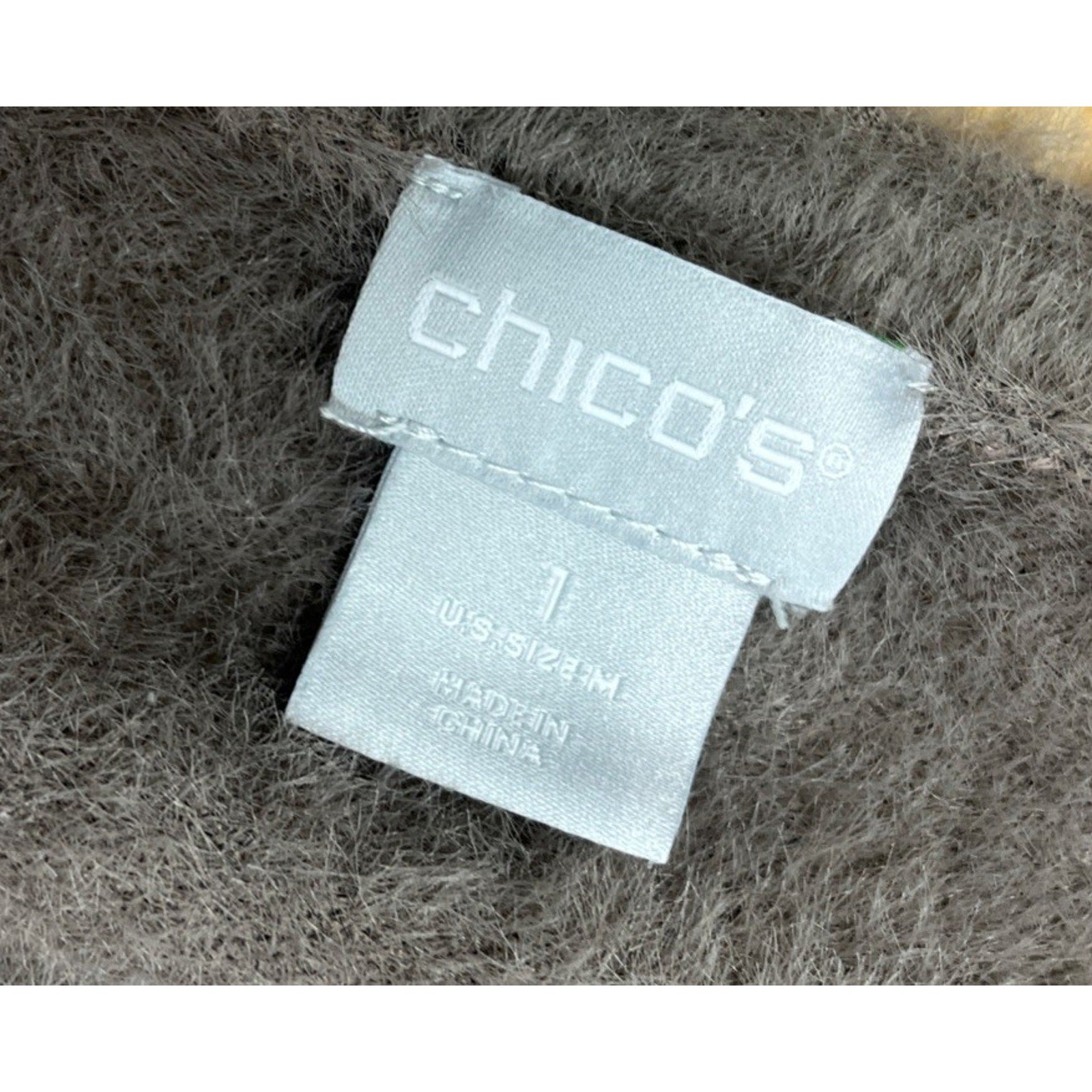 Chicos 1 Sz M Round Neck Soft Fuzzy Puff Sleeve Sweater Taupe