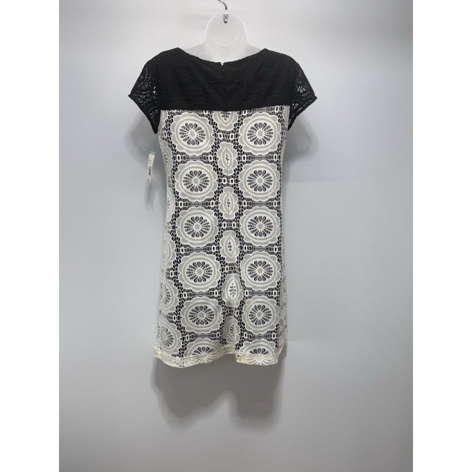 NWT Metaphor Black & White Lace Panel Lined Sheath Dress Women’s Size 8