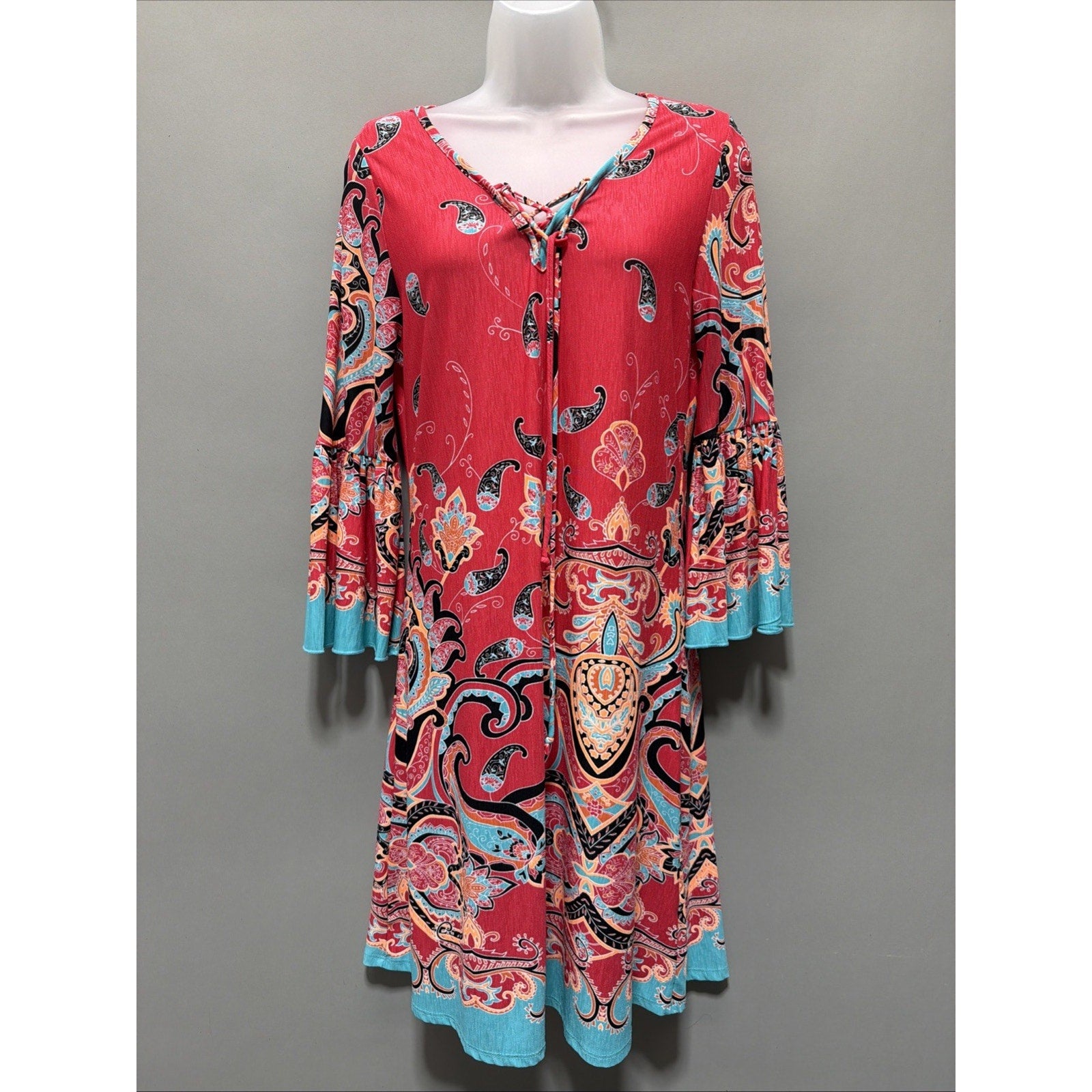 Pink Coconut Boutique Women's S Colorful Paisley Bell Sleeve Boho Shift Dress