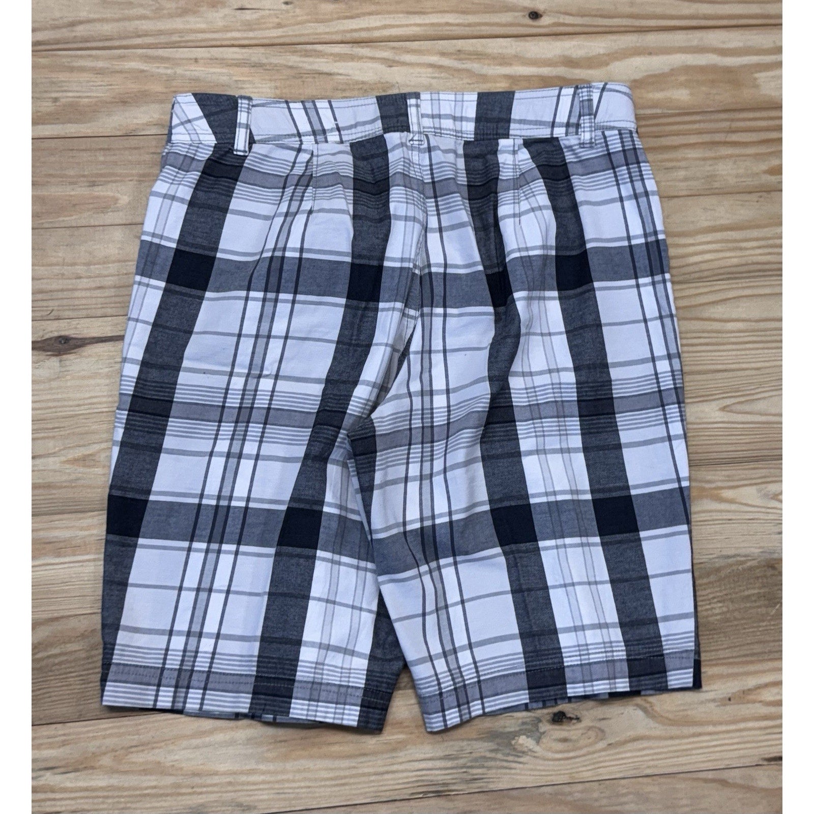 St Johns Bay Shorts Blue And White Plaid Bahama Women’s Size 8