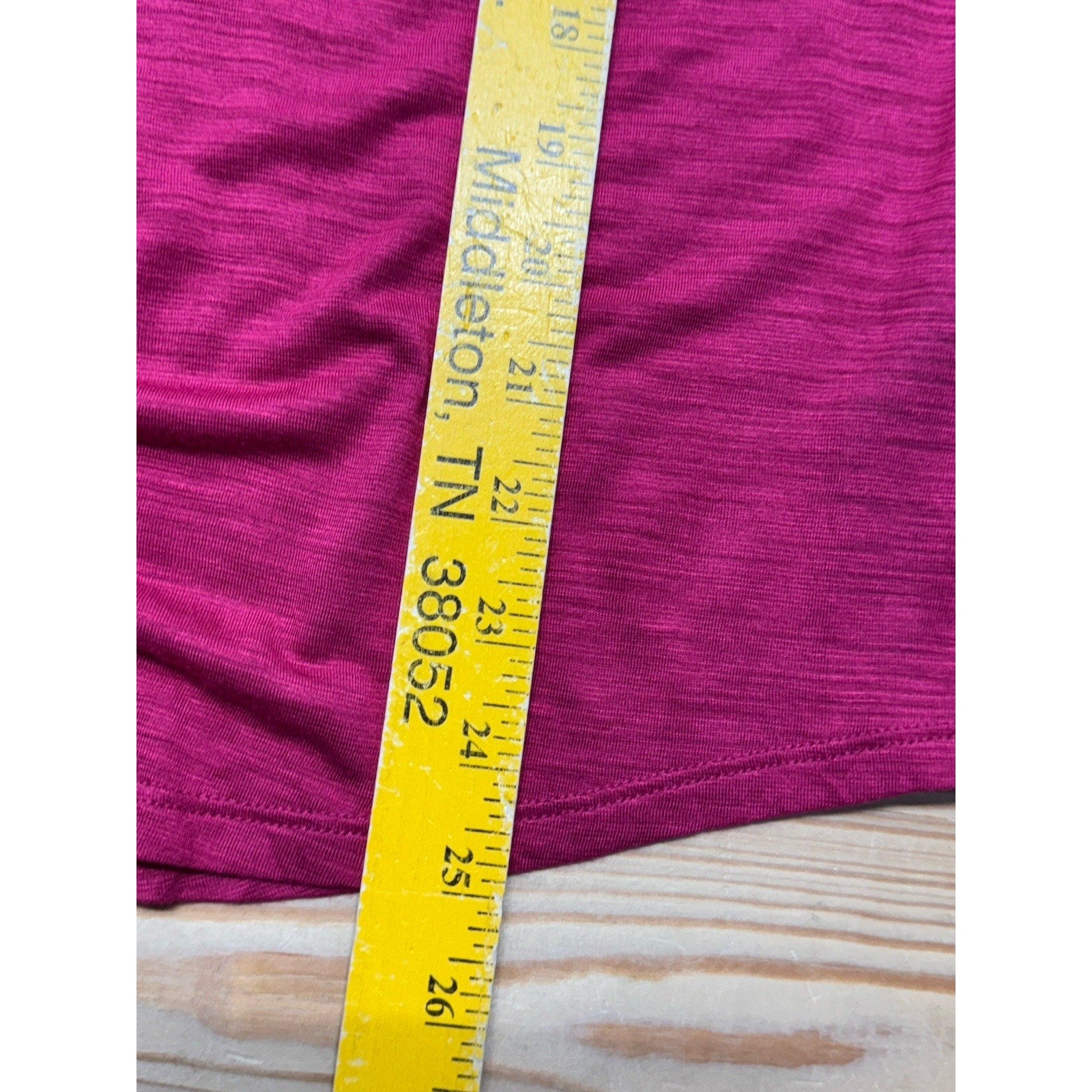 White House Black Market Fusia 1/4 Button Lace Up Pocket Tee Women’s Size M