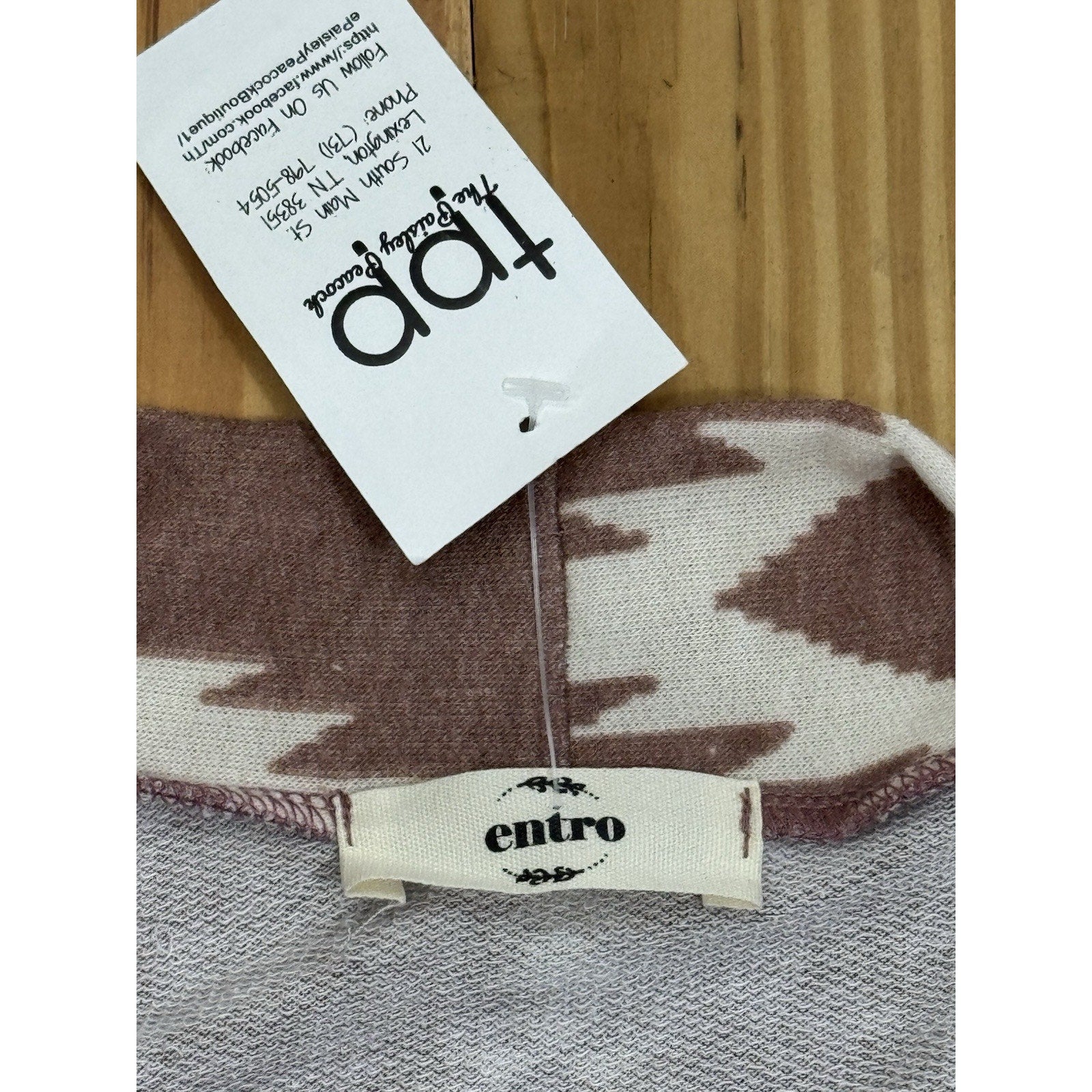 Entro Women's Size Medium Aztec Open Cardigan Kimono Terra Cotta NWT