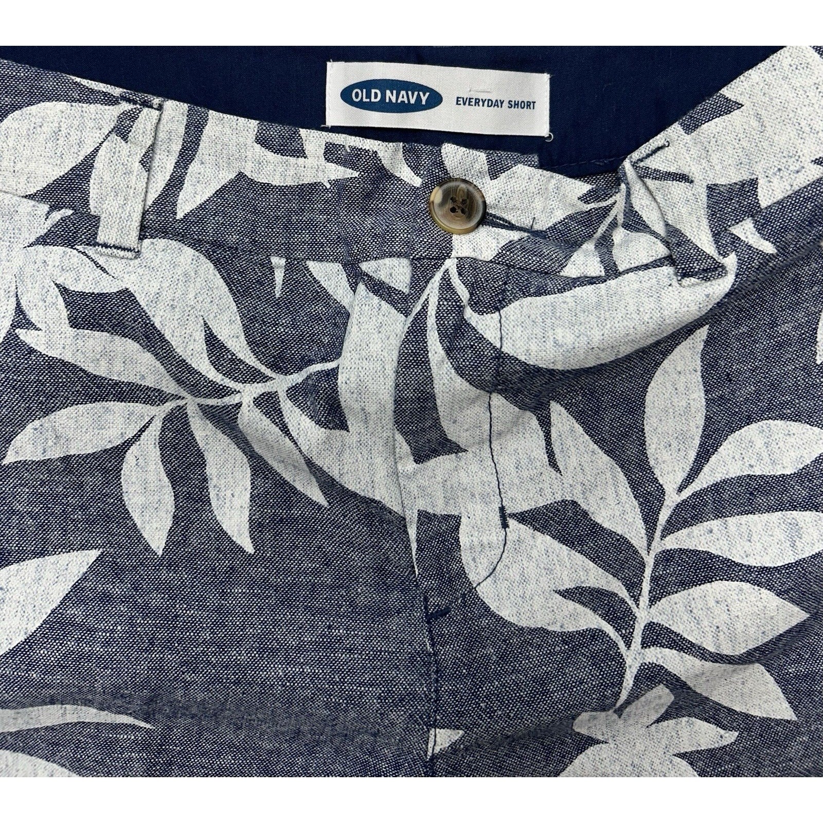 Old Navy Everyday Short Linen Blend Multicolor Floral Size 14 Beach Resort.