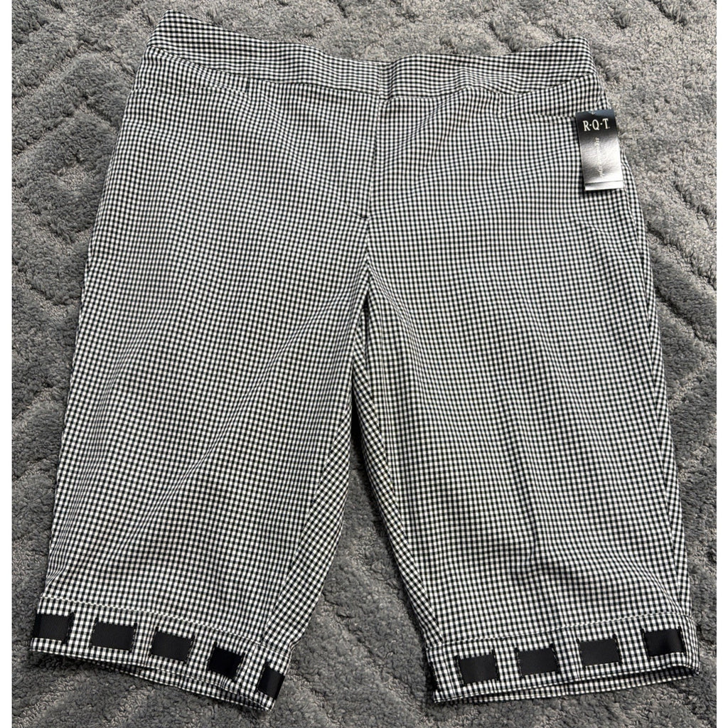 R-Q-T Women's Relaxed Capris SZ 16 Black & White Checkered New With Tags