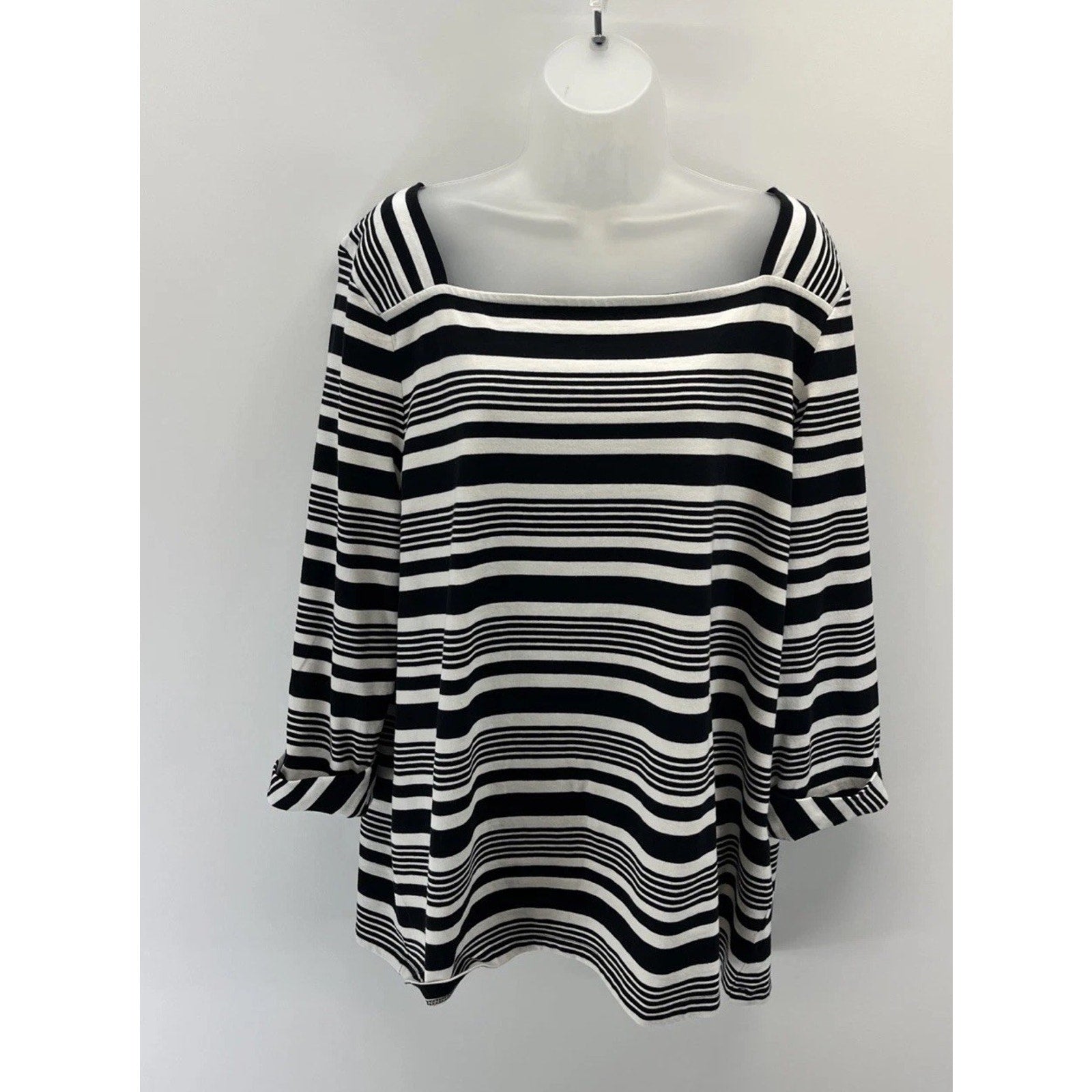 Talbots 2X Black and White Square Neck Knit Top