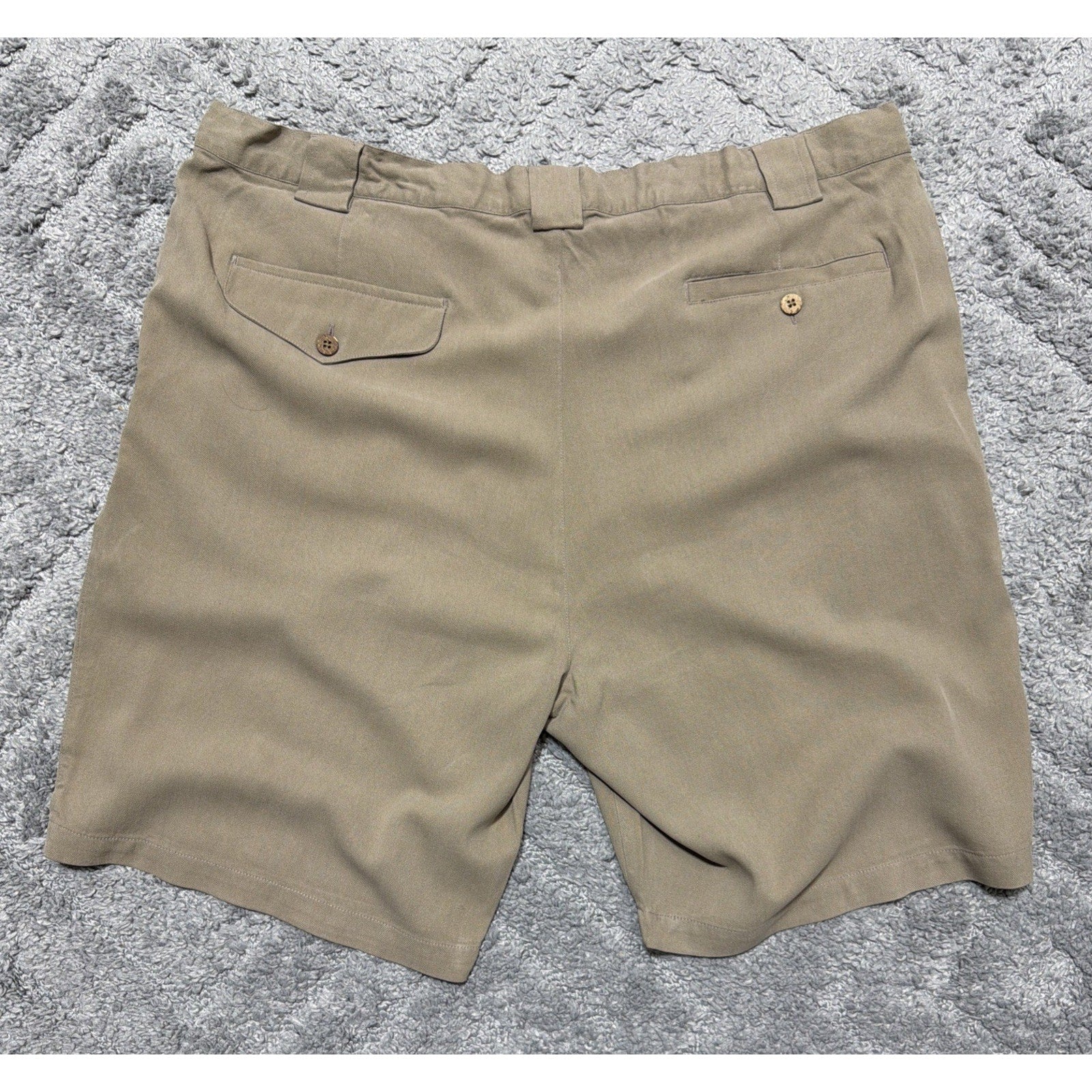 Boca Classics Island Wear Tan Pleated Shorts Size 42 100% Silk