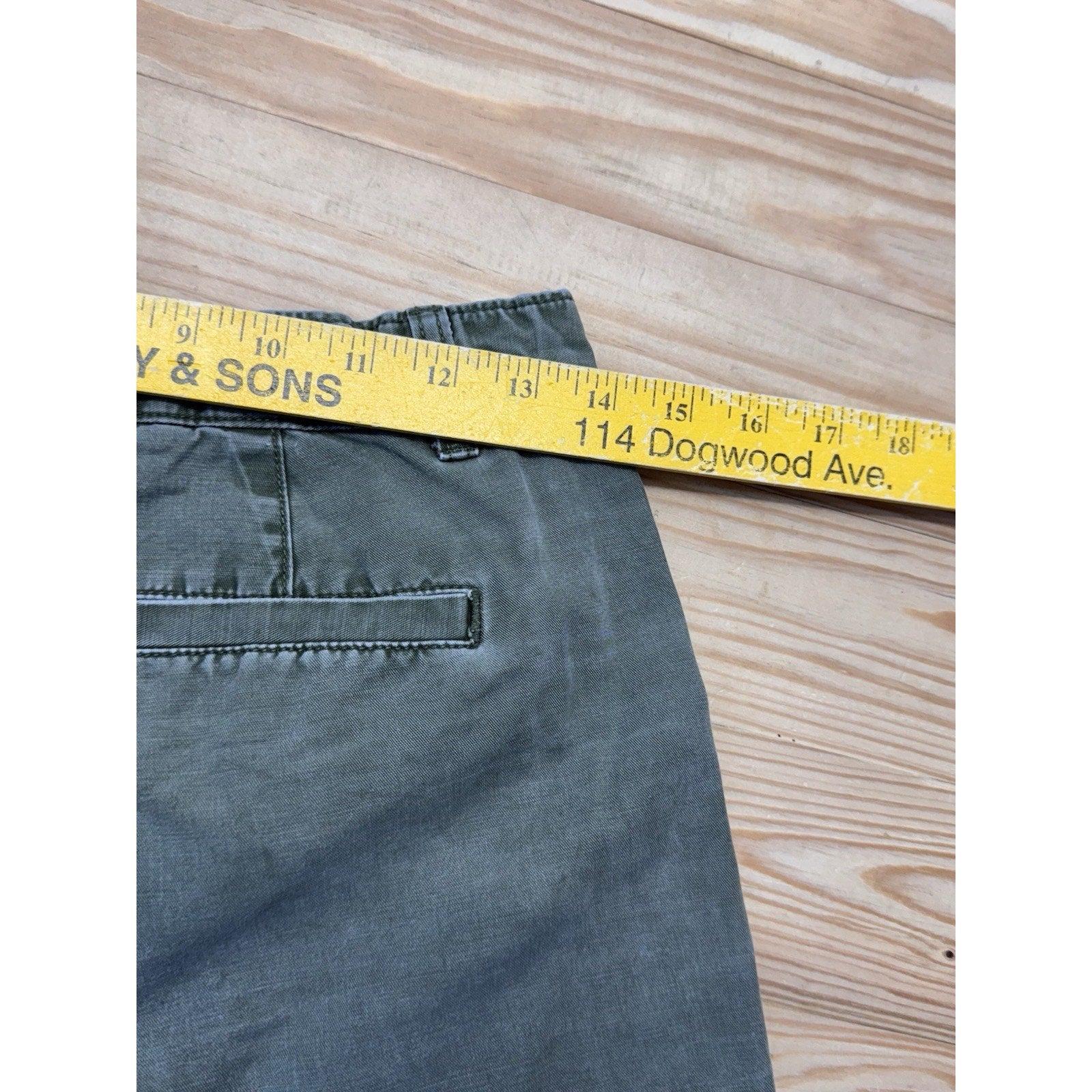 GAP Cargo Girlfriend Shorts Military Green Olive Drab Women’s Size 0 Loose