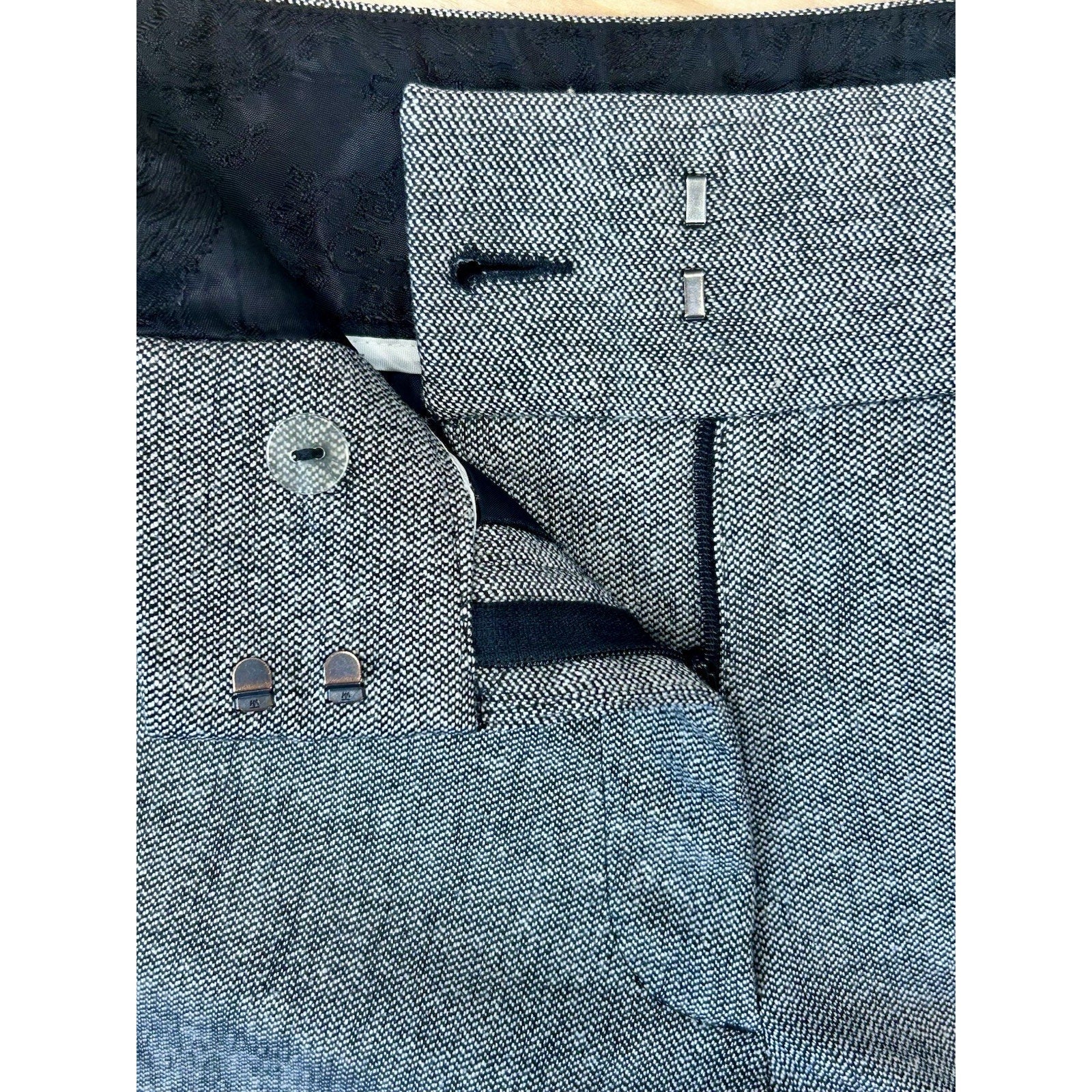 Chico's Womens Pants Size1 Regular Gray Wool Blend Straight Leg Career Basic.