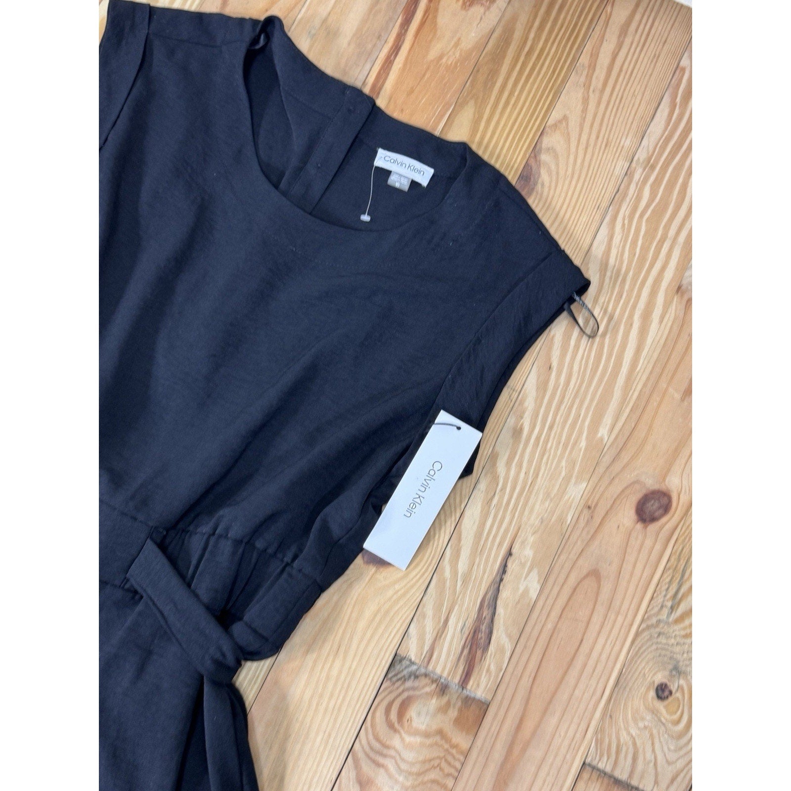 Calvin Klein Jumpsuit Women’s Black Wide Leg Elastic Tie Waist Size 10