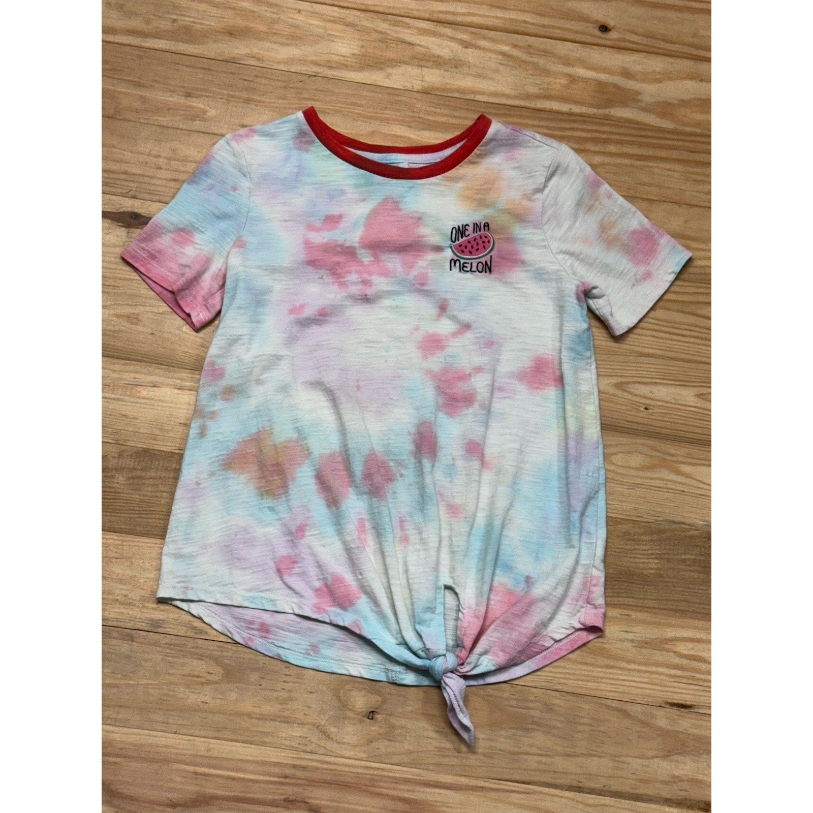 Old Navy Girl’s Short Sleeve Tie Dye One In A Melon Waist Tied T-shirt