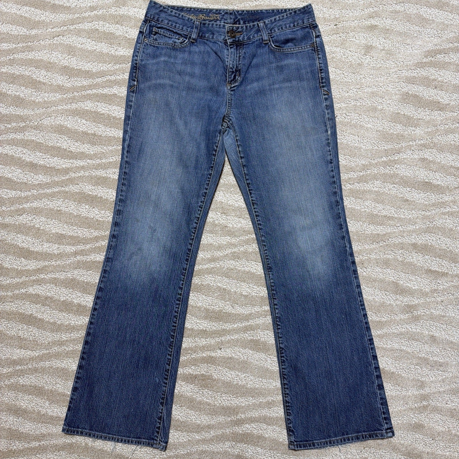 Vintage Y2K Eddie Bauer Jeans Womens Size Blue Classic Bootcut Mid Rise Pants
