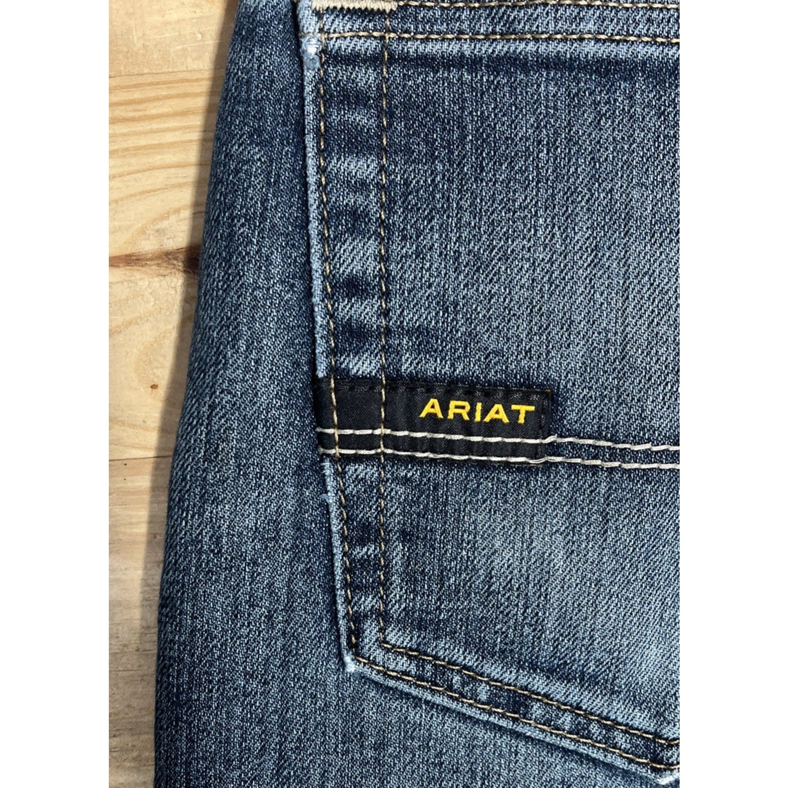Ariat Rebar Jeans Men's Size 32x34 M5 Straight Fit Straight Leg Medium Wash Work
