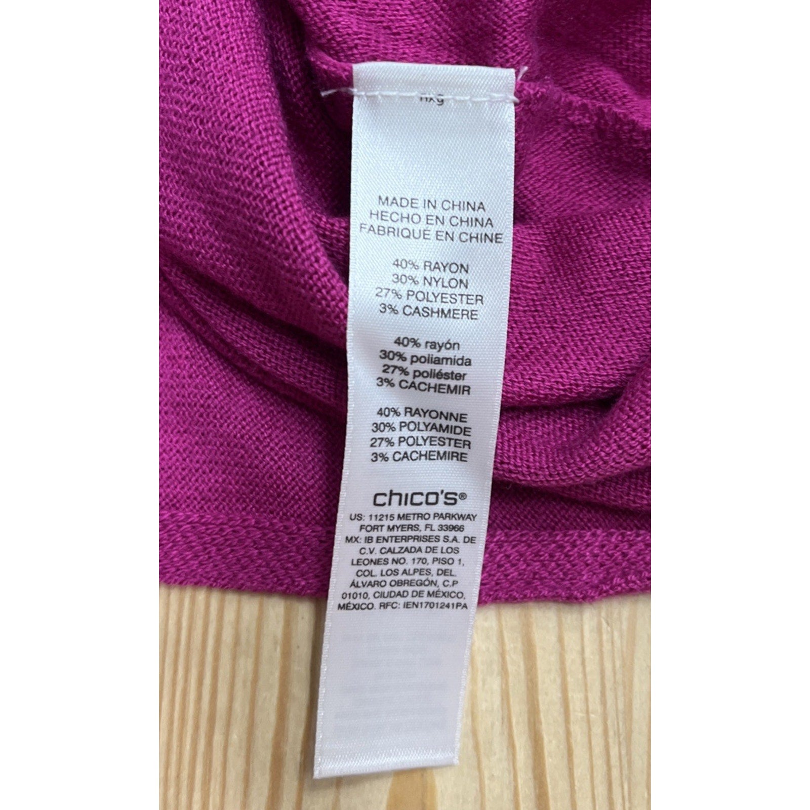 Chico's Size 1 Women's Touch of Cashmere Cold Shoulder Pullover Sweater Magenta