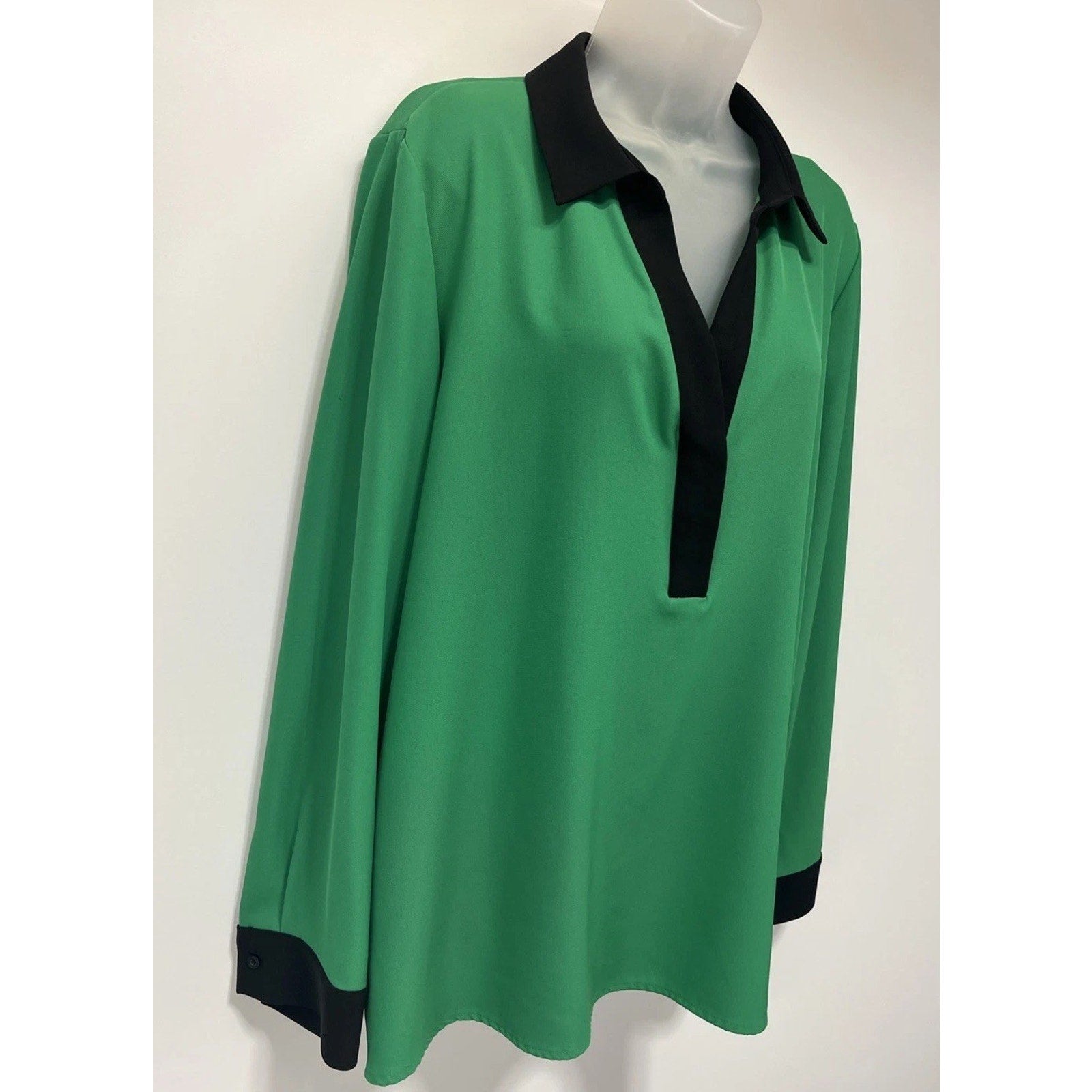 Calvin Klein Green Black Trim Long Sleeve V-Neck Womens Tunic Top Size 16