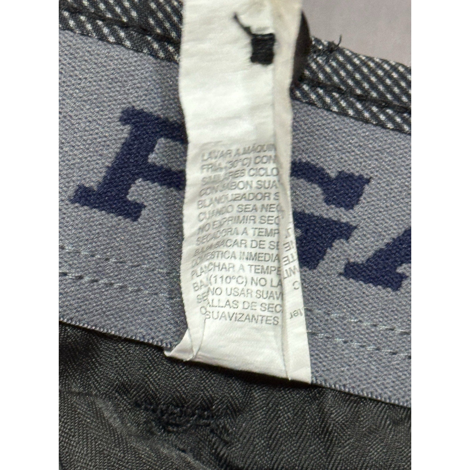 PGA Tour Shorts with Media Pocket in Gray Check Size 36 Golf Leisure