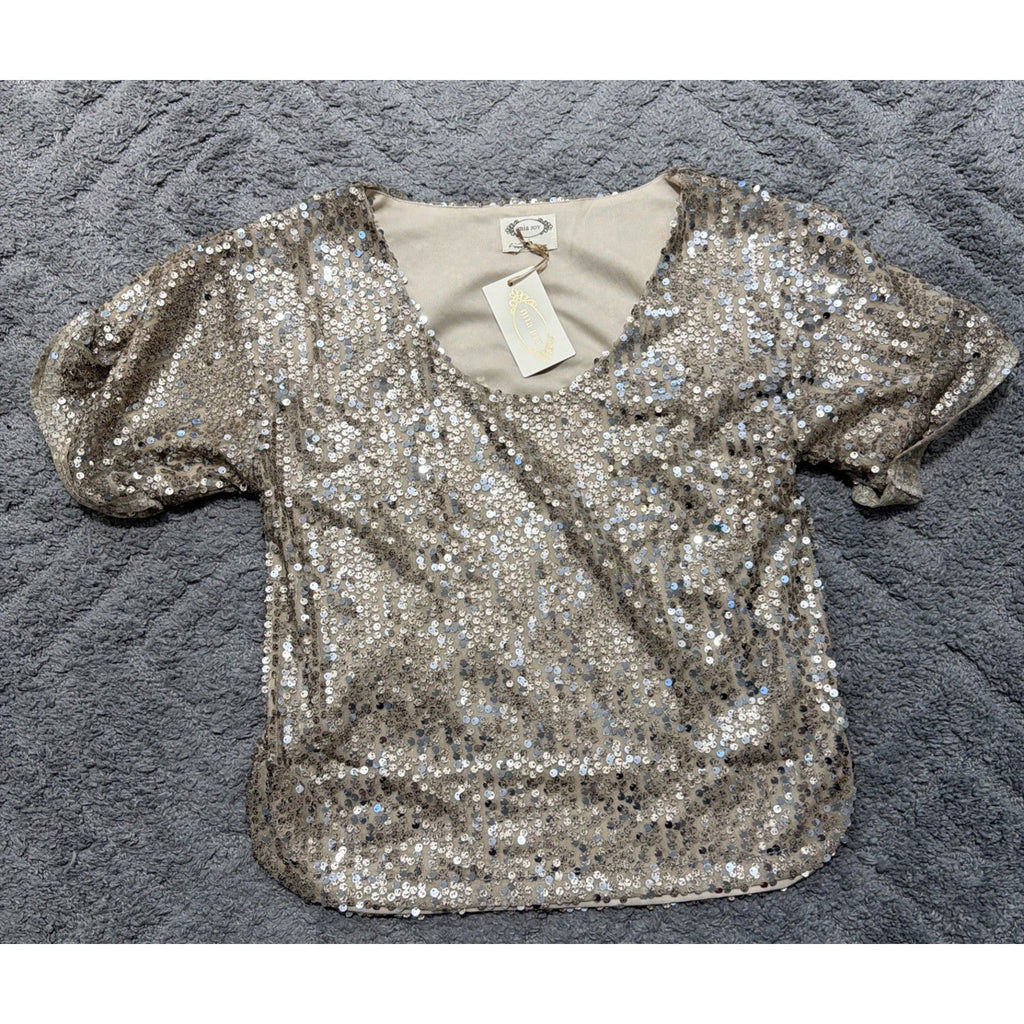 Mia Joy by Joyfolie Jaycee Sequin Top Women Large Gold Blouse Shirt NWT Sparkle