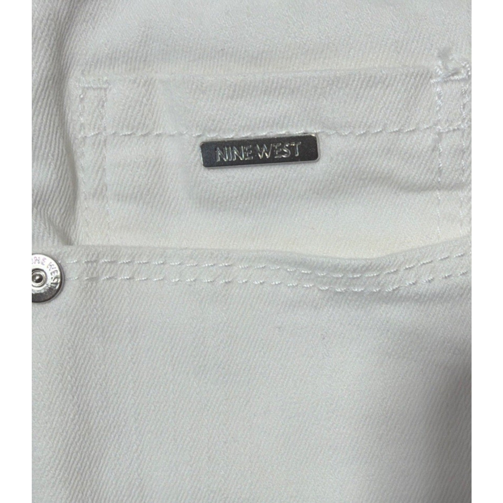 Nine West Women's Twill Slim Fit Gramercy Crop Jean Bright White Size 14