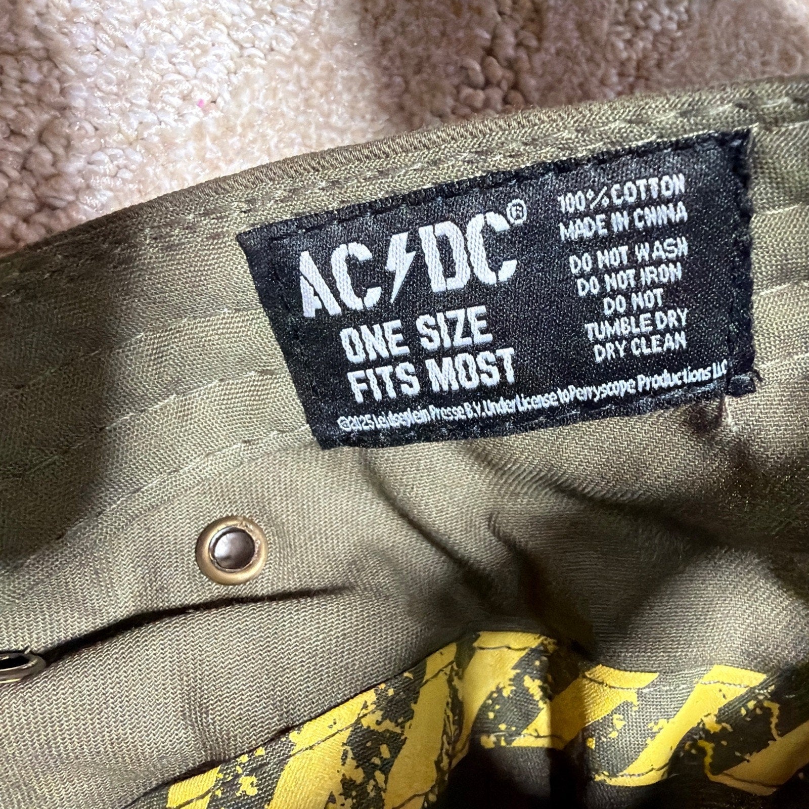 AC/DC PWR UP Mens Strapback Tank Hat Cap One Size
