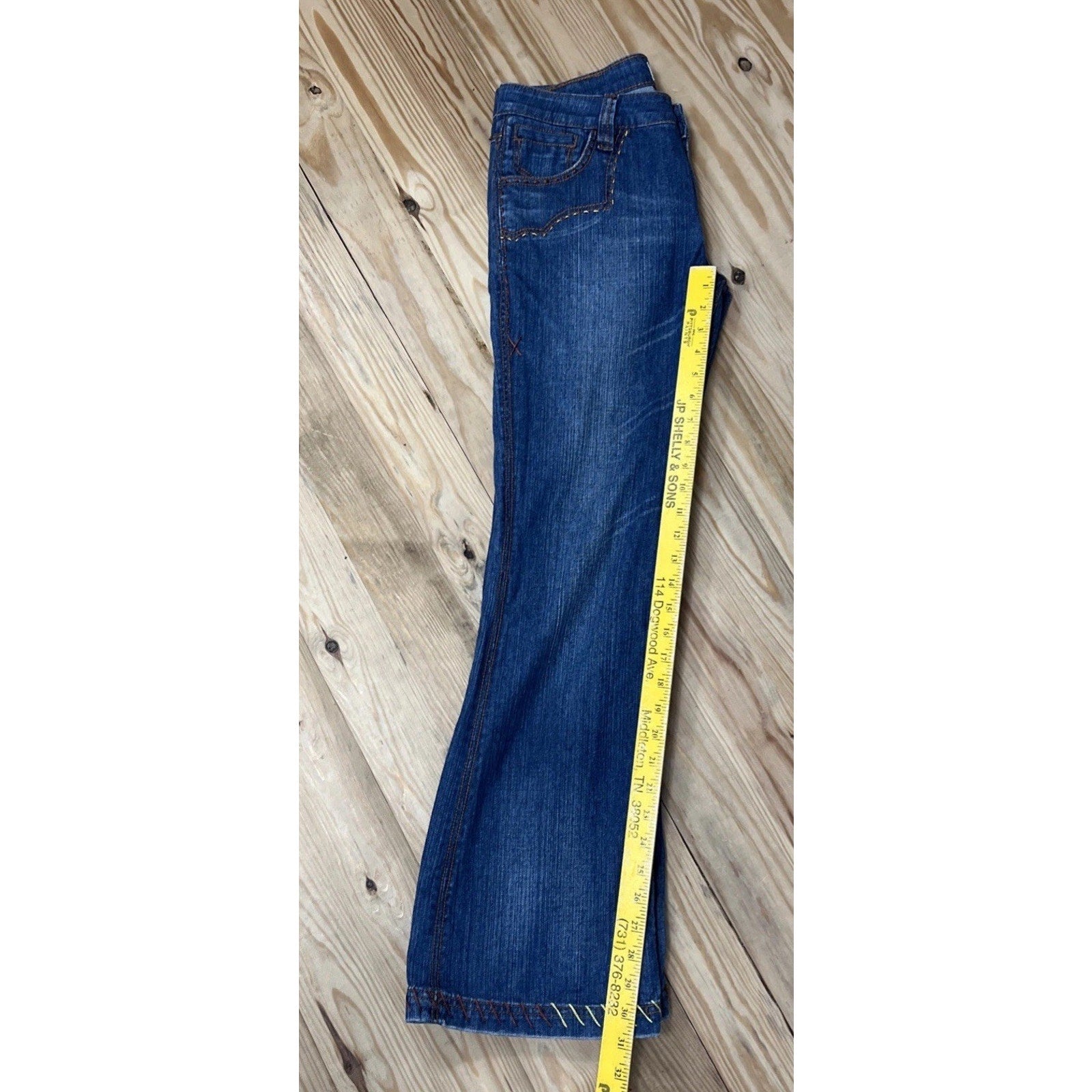 Antik Denim Women size 30 Distressed Bell Bottom Blue Jeans Stitching Southwest