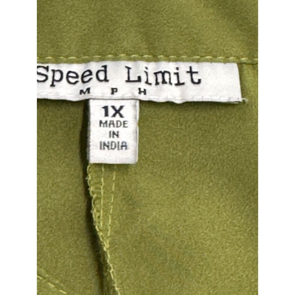 Speed Limit MPH Button Down Olive Green 3/4 Sleeve Women’s Plus 1X