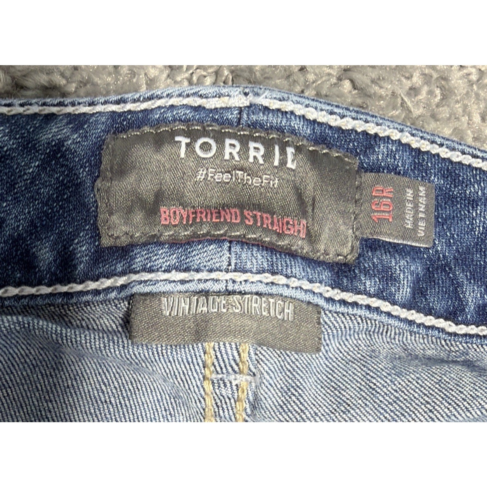 Torrid Boyfriend Straight Leg Denim Jeans Cut Size 16 Reg Plus Size High Rise