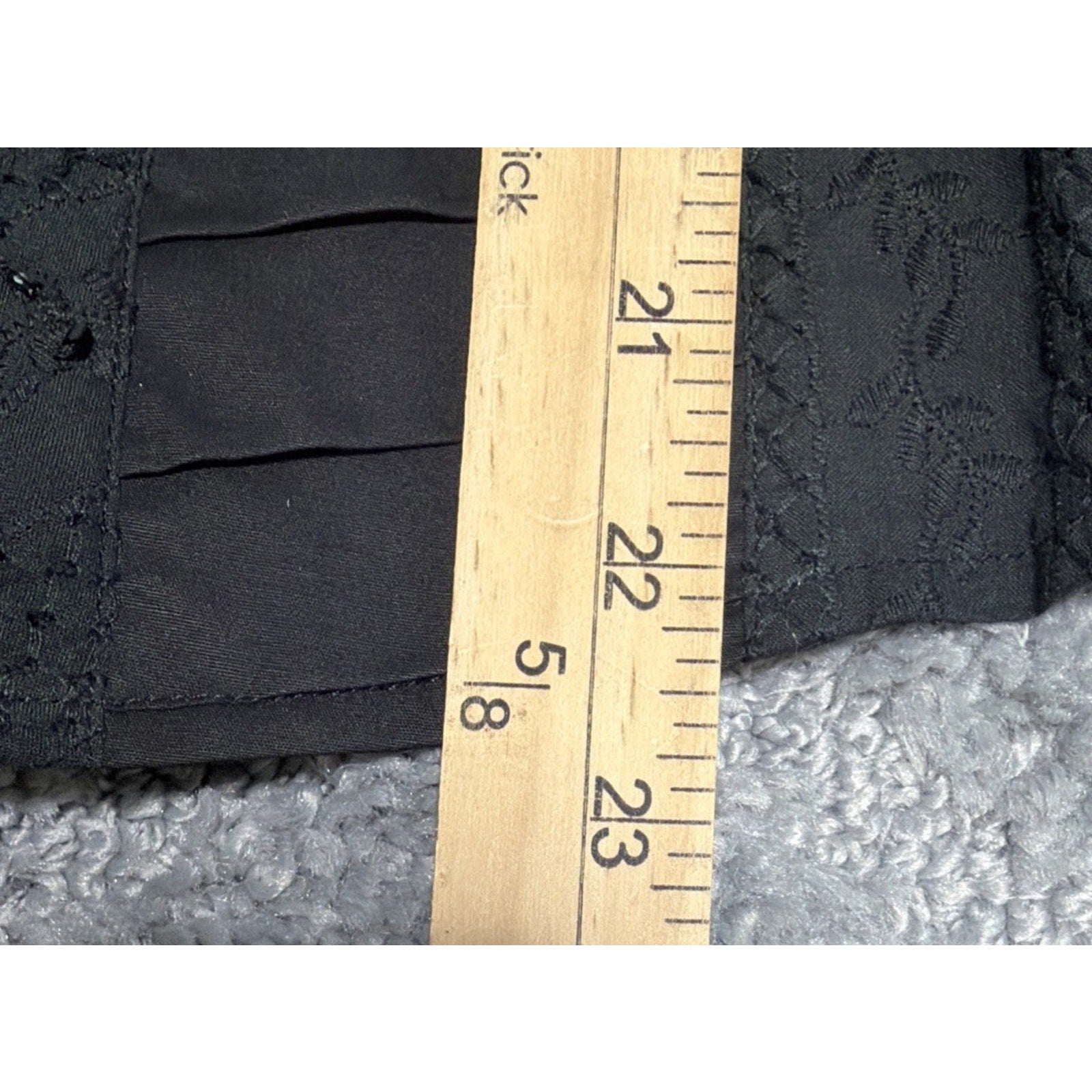 Vtg Black Cat LA Black Lace Ruffled Long Sleeve Embellished Embroidered Top M