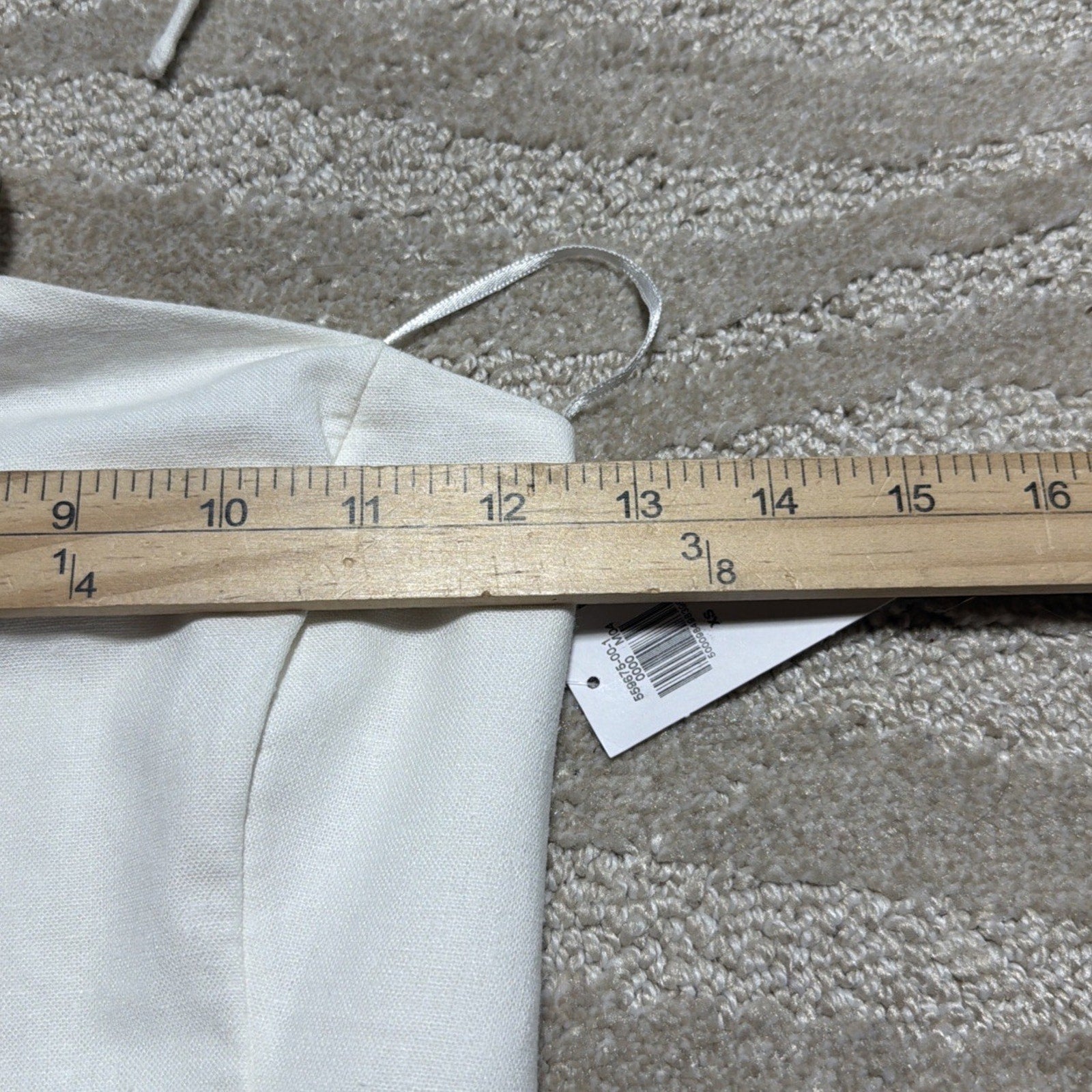 Old Navy Women's White Linen Blend O ring Halter Neck Romper Beachy Size XS New