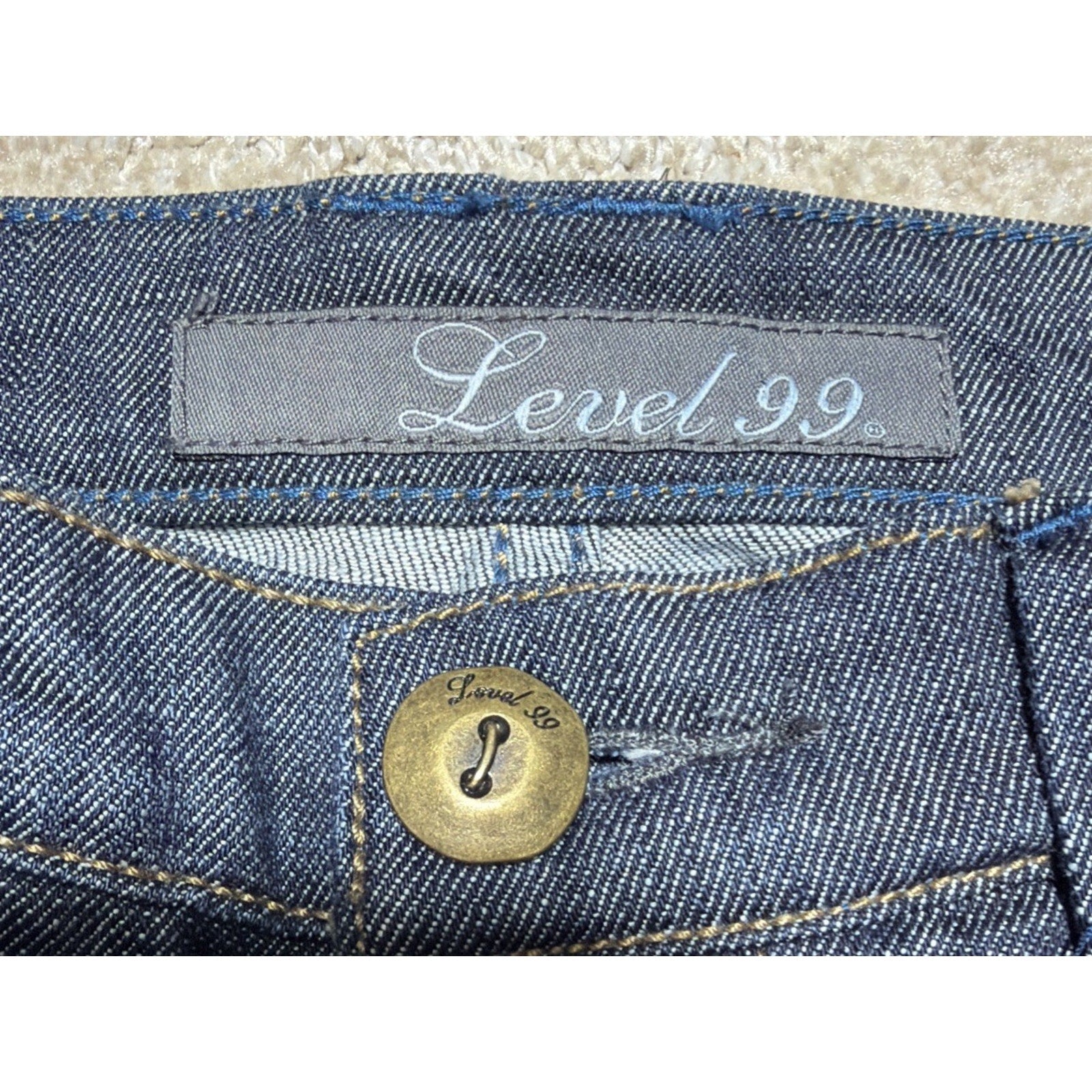 Level 99 Anthropologie Denim Bootcut Flare Jeans Size 26 Mint Condition 28x31