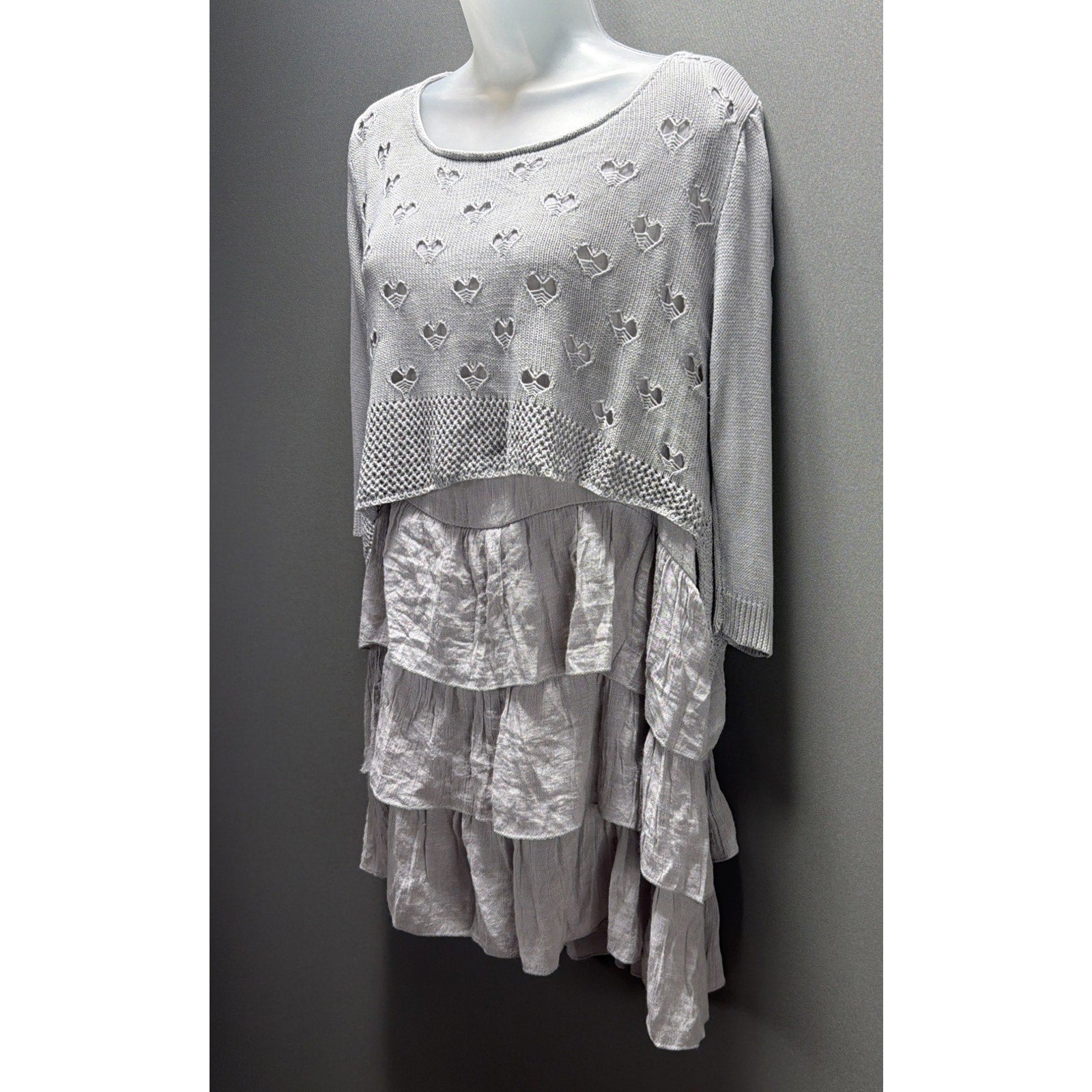 Selfie Couture By Trendology Grey 3/4 Sleeve Tiered Sweater Mini Dress Tunic M/L