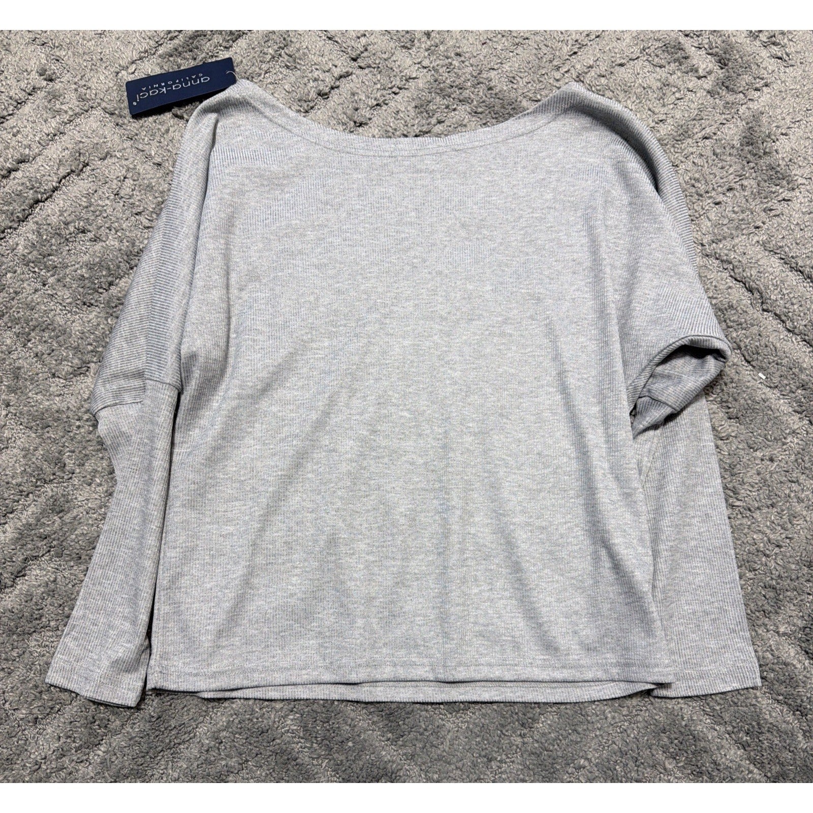 Anna Kaci California Gray Oversized Top Size Large Long Sleeve New