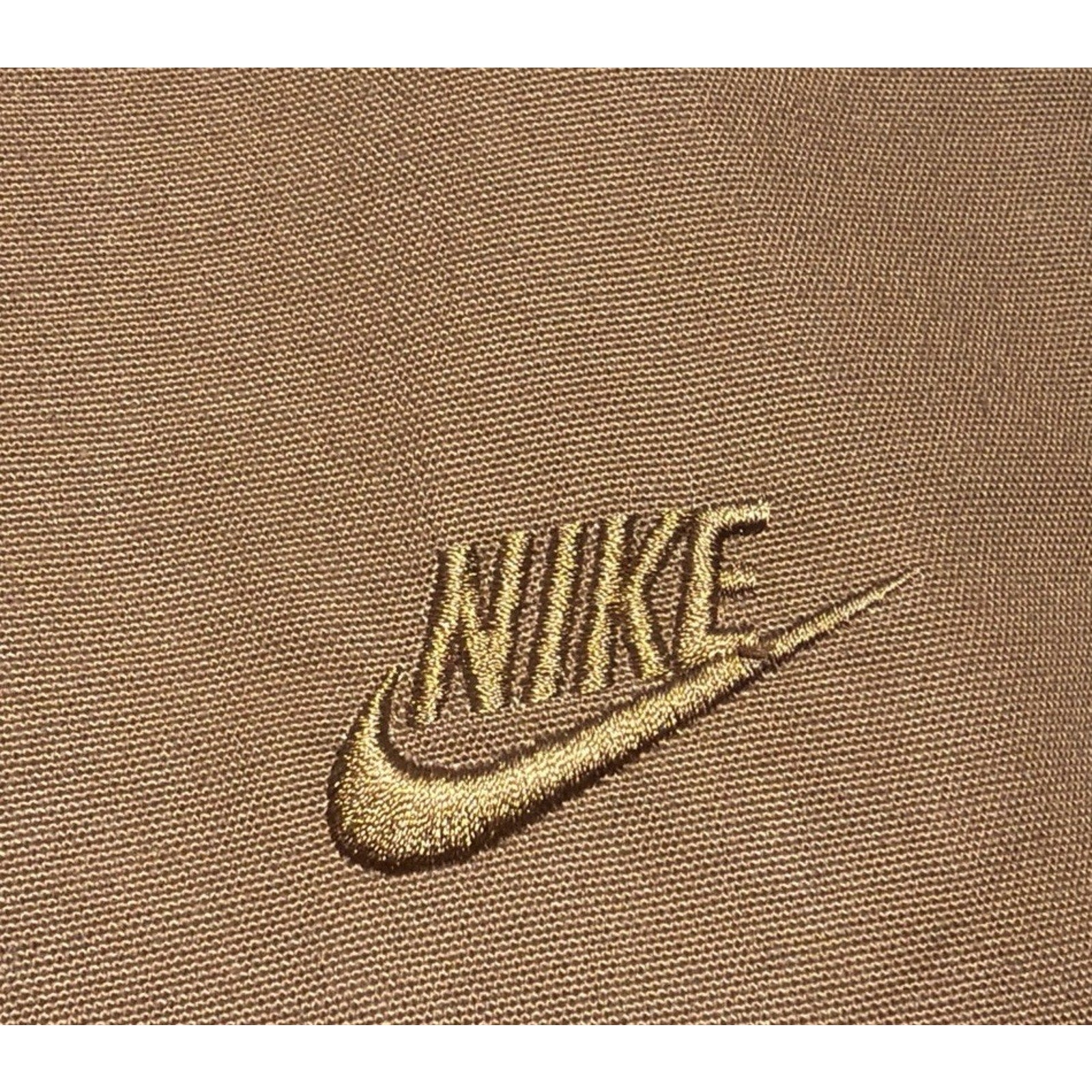 Nike Men's Size 32x32 Club Chino Pants British Tan FZ5770-281