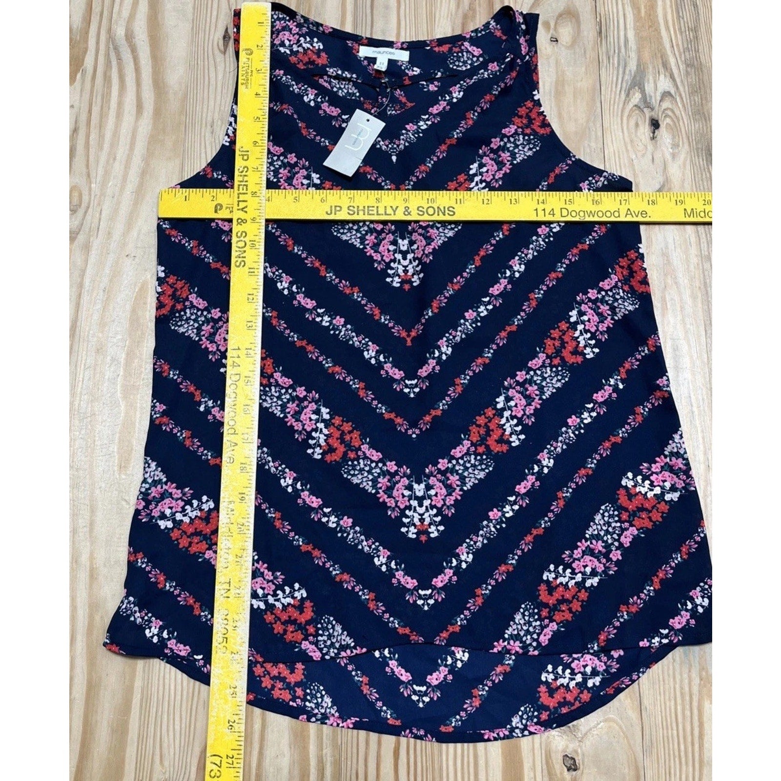NWT Maurices XS Navy Blue Sleeveless Floral Cottage Blouse Top