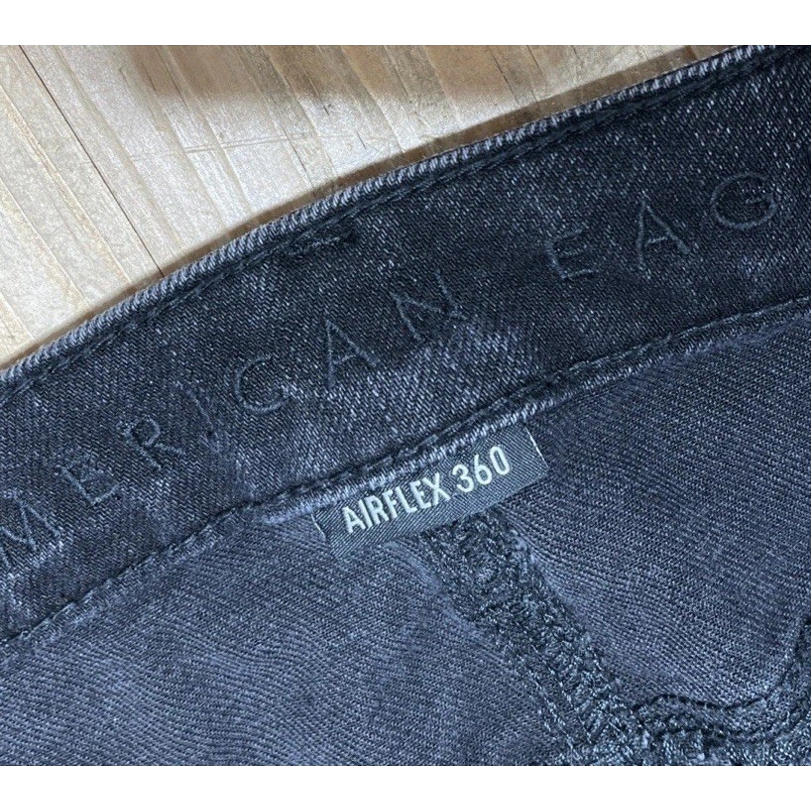 American Eagle ATHLETIC SKINNY Jeans Men’s 33x32 Black Wash Denim Airflex 360