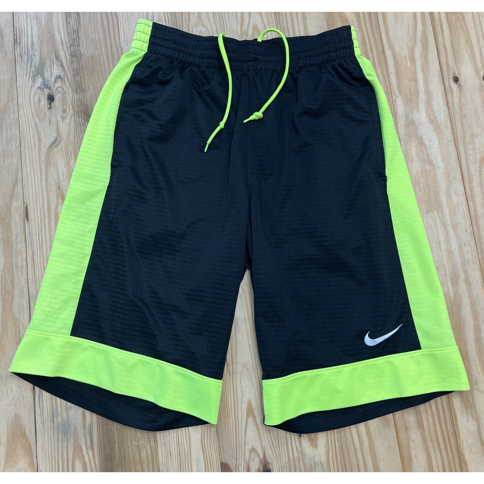 Nike Men's Basketball Shorts Black Neon Green Athletic Shorts, Small EUC