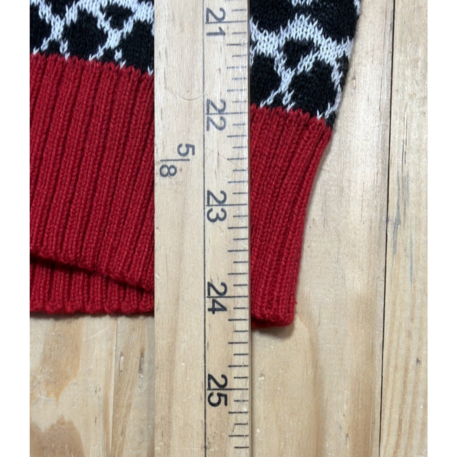 Disney Nightmare Before Christmas Youth Boys Sweater Size XL