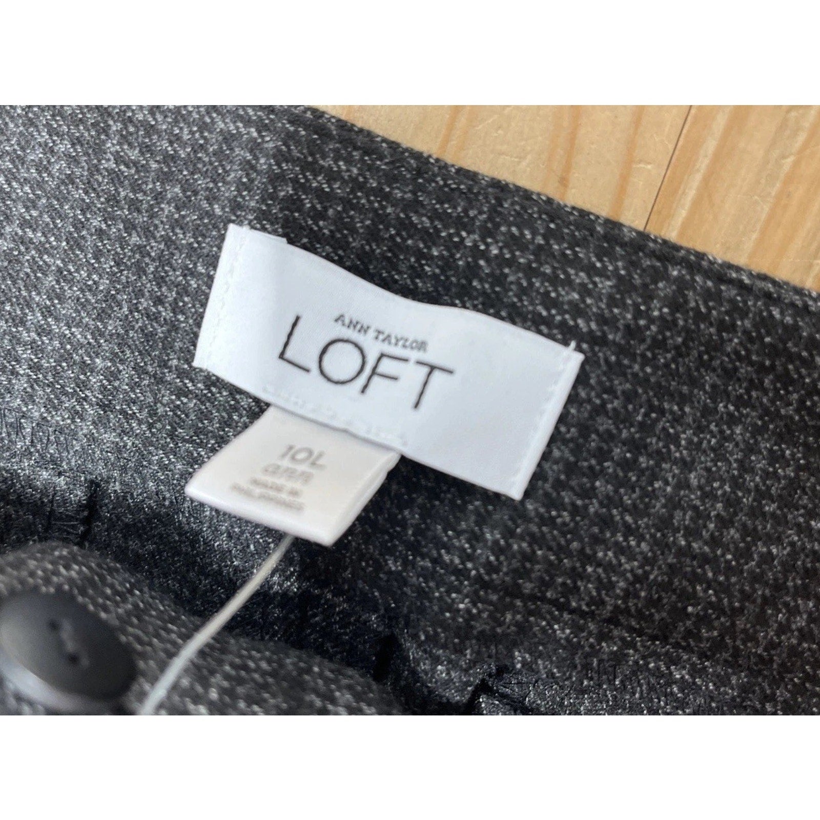 Ann Taylor Women Gray Tweed Striped High Rise Flare Leg Trouser Pants 10 L NWT