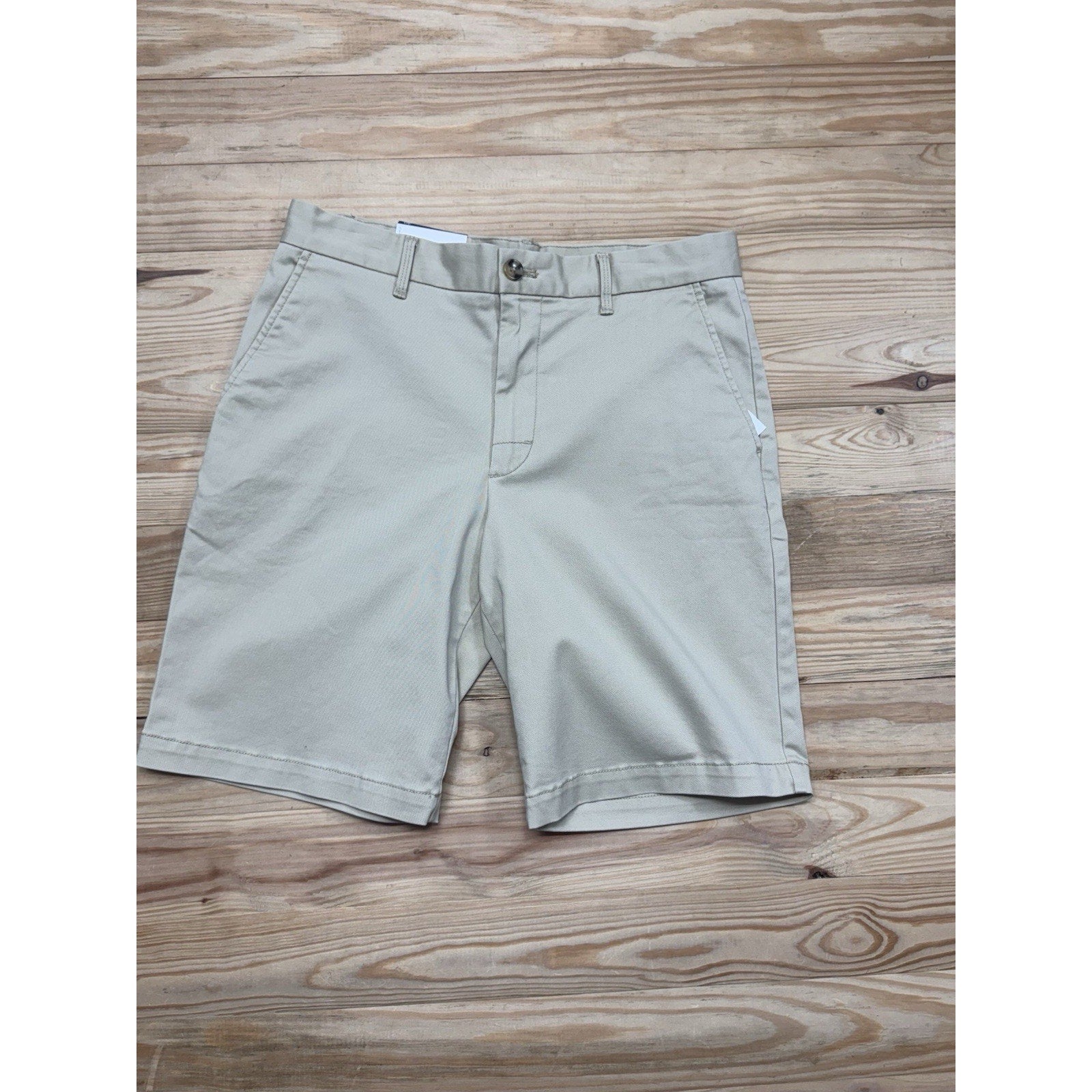 IZOD Saltwater Shorts Stretch Flat Front Relaxed 9.5 Inseam Tan Khaki Men’s 30