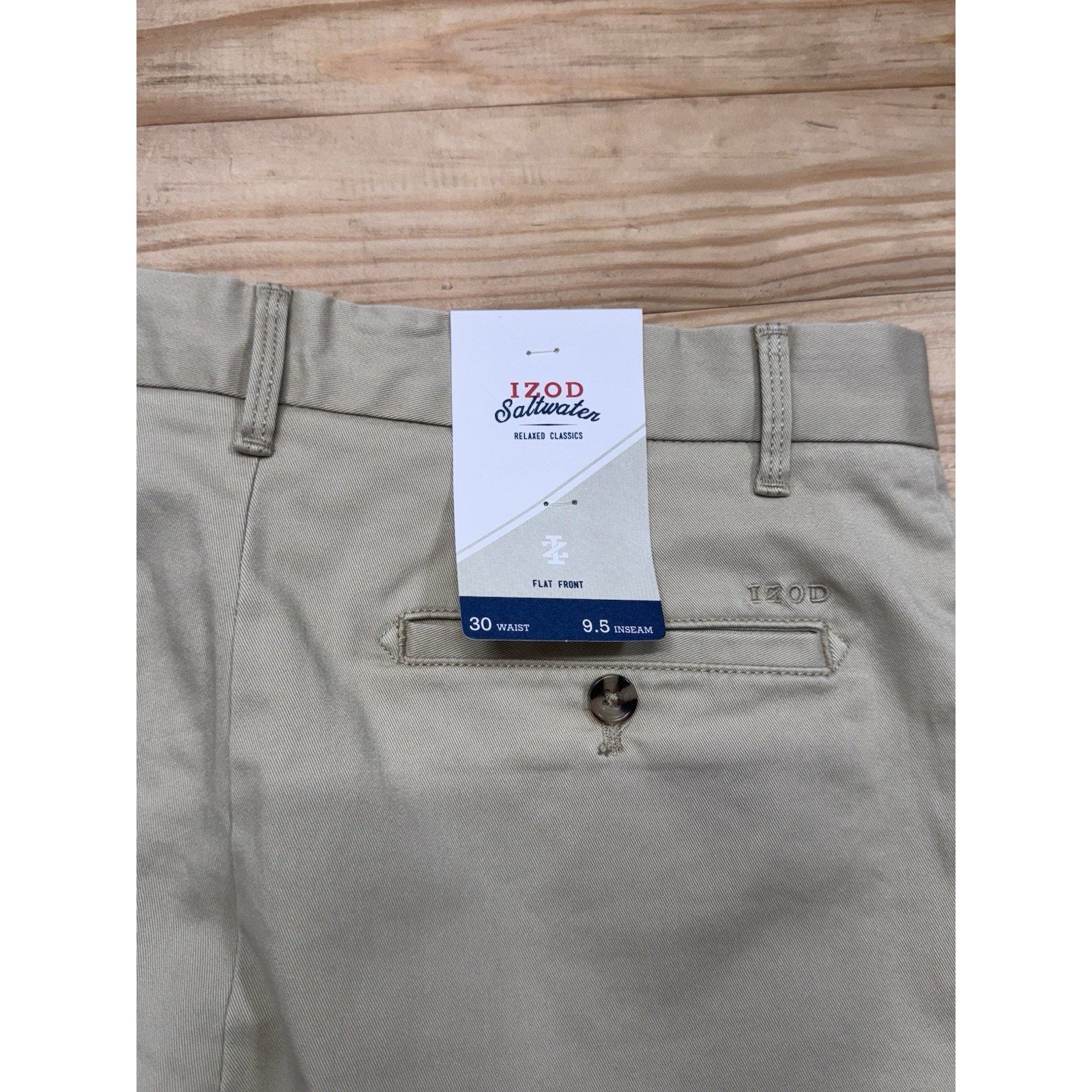 IZOD Saltwater Shorts Stretch Flat Front Relaxed 9.5 Inseam Tan Khaki Men’s 30