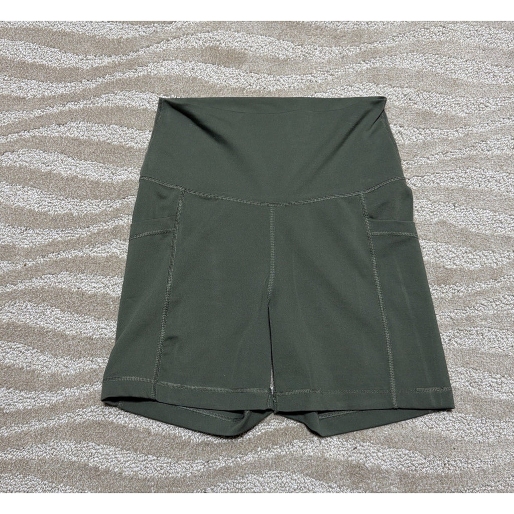 Yogalicious Lux sz M Biker Compression Workout Shorts green women