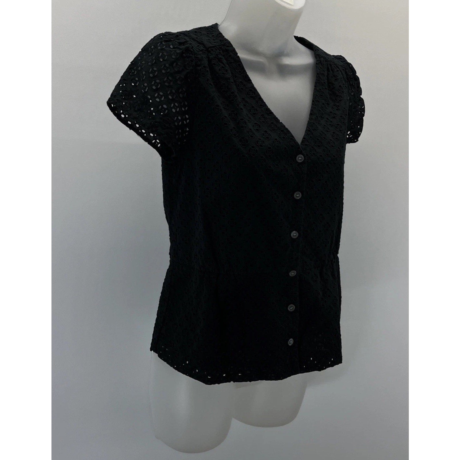 J. Crew Woman's Black Eyelet Button Front Short Sleeve Peplum Top Size 2