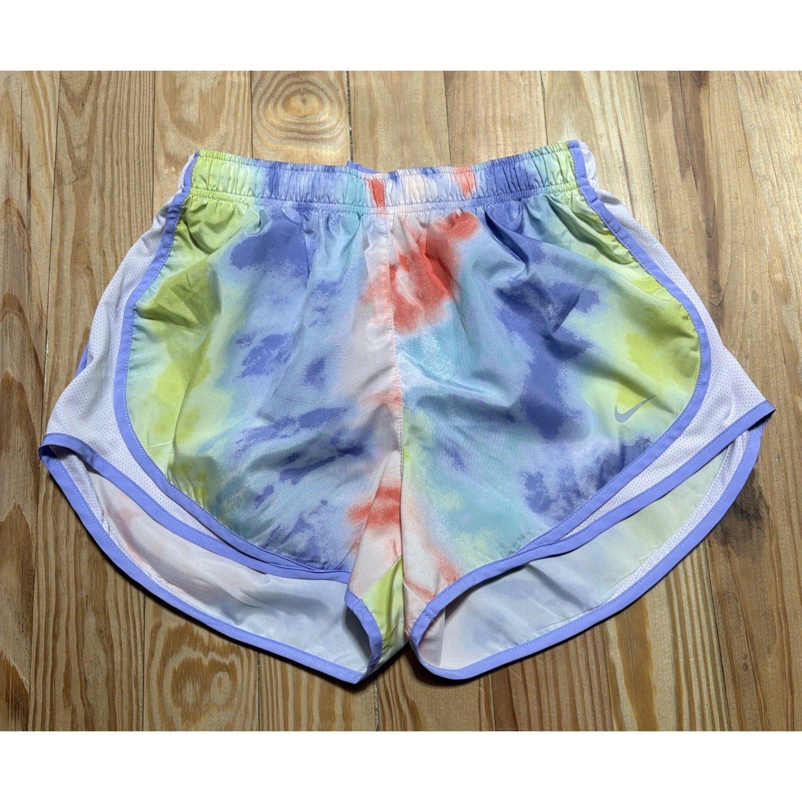 Nike Dri-Fit Tie Dye Contrast Trim Athletic Women's M Shorts Multicolor