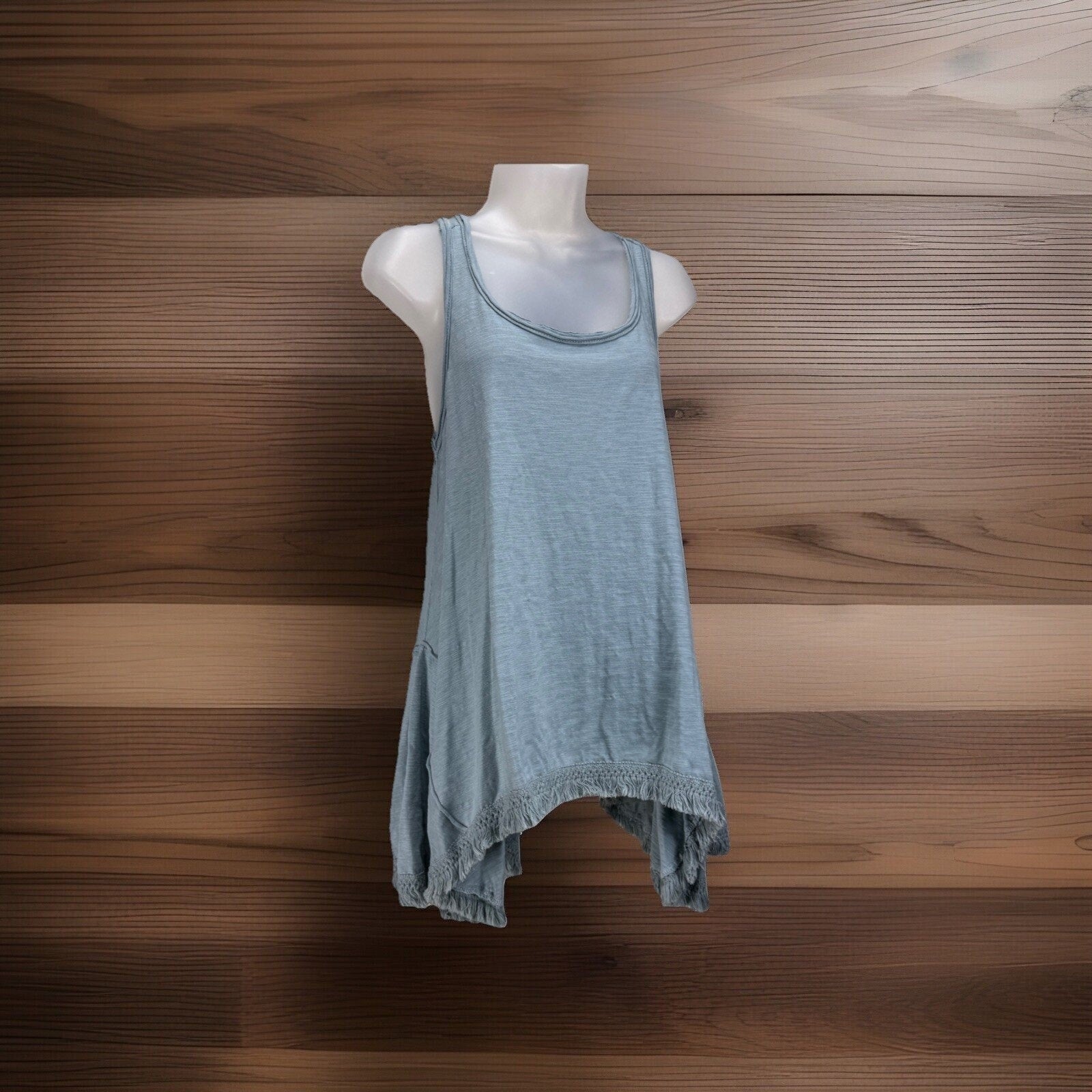 Umgee Green Ruffled Tank Women's Size Small Scoop Neck Stretch