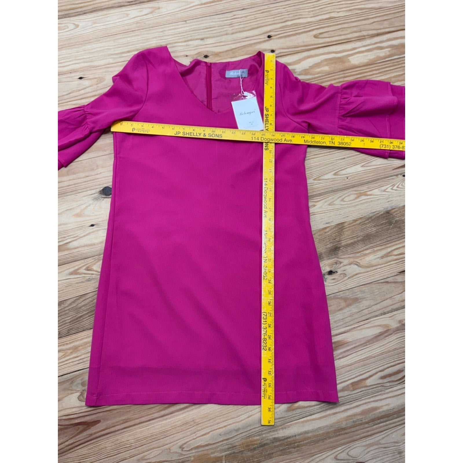 Belongsci Women’s Bright Pink Bell Sleeve Shift Dress Size M NWT Boutique