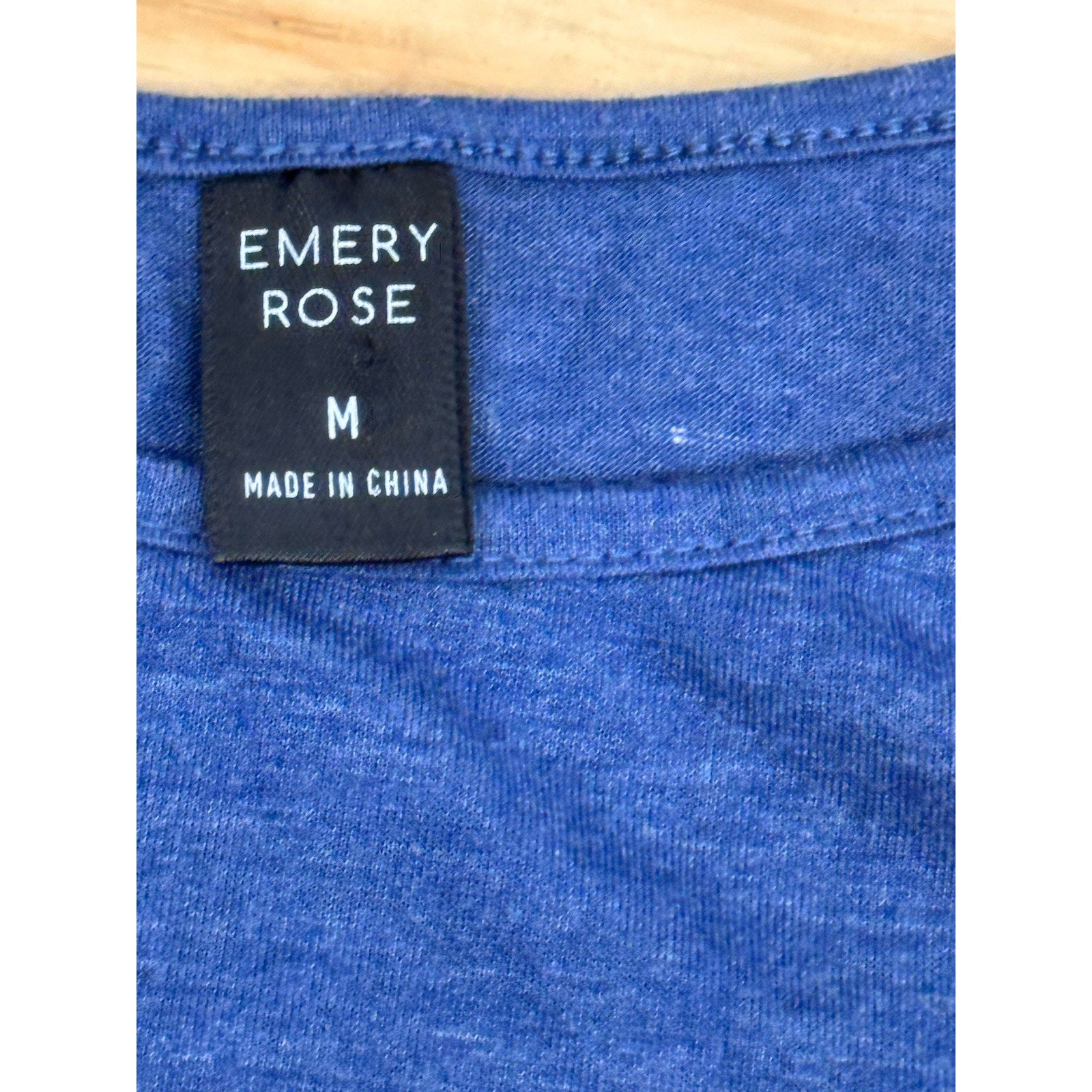 Emery Rose Blue Short Sleeve Blouse Shirt Women’s Size Medium Layered Floral