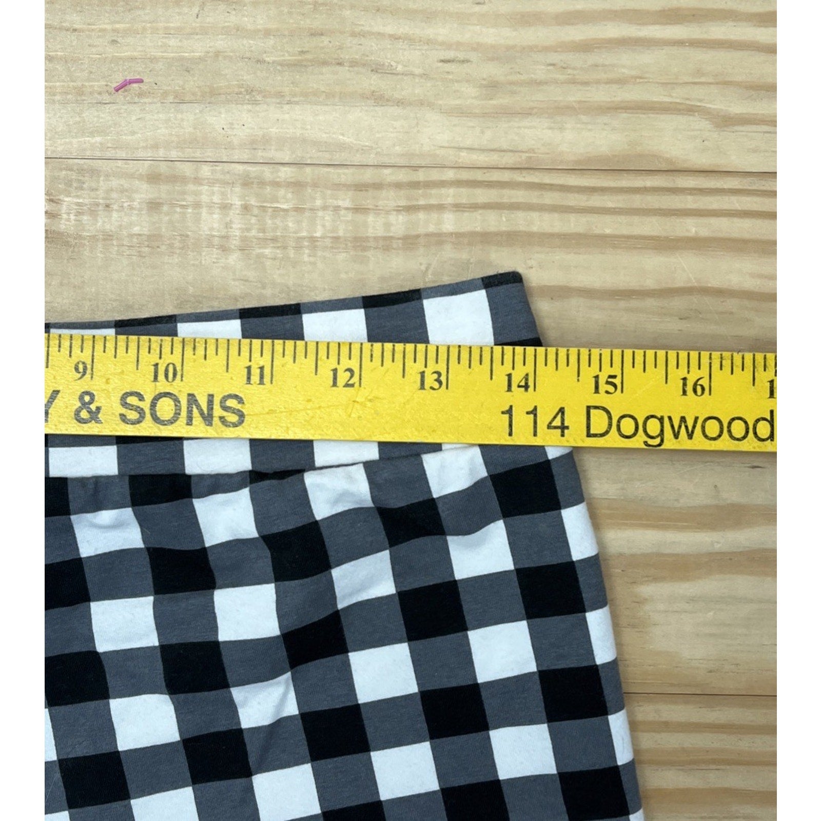 Cato Black Check Stretch Bermuda Pull On Shorts Size Medium
