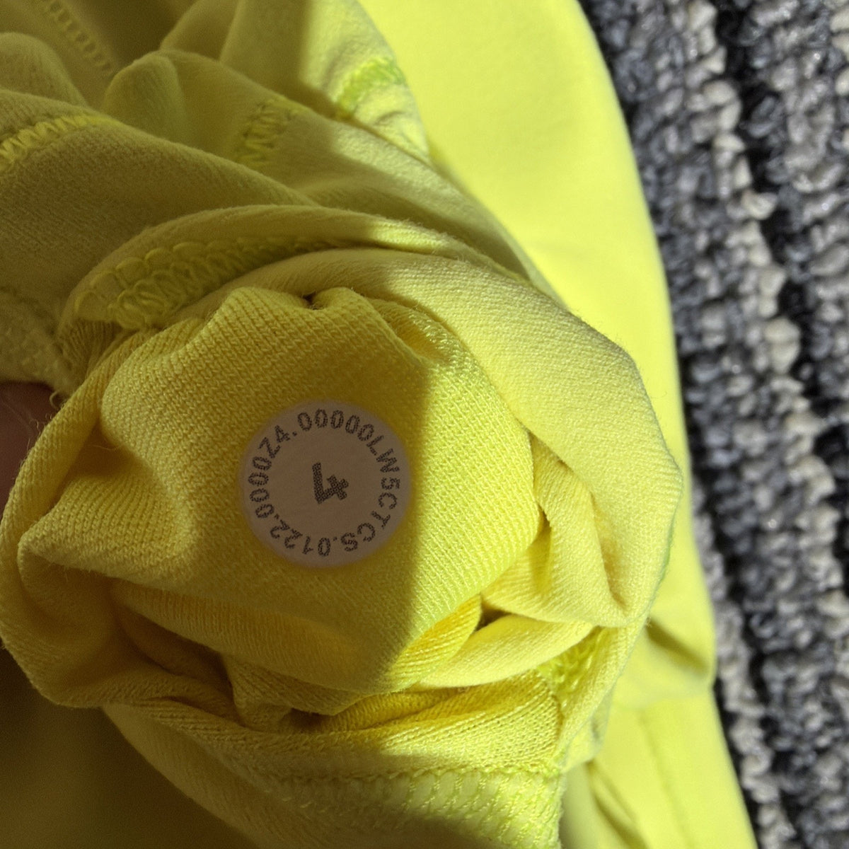 Lululemon High Rise Align Pant 25" Yellow Size 4 Yoga Fitness Run Casual