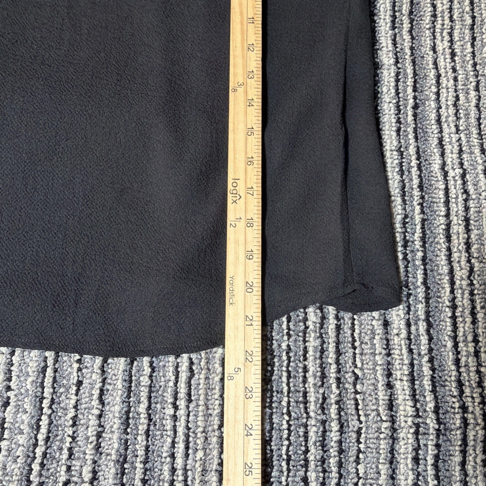 Divided H&M Women's Size 2 Black Long Sleeve Blouse Keyhole Neck Button New